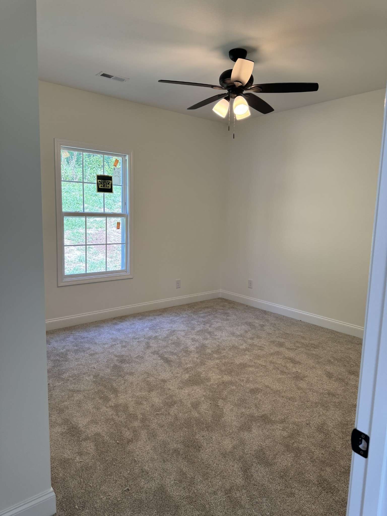 476 Buckeye Road, Cumberland City, TN 37050