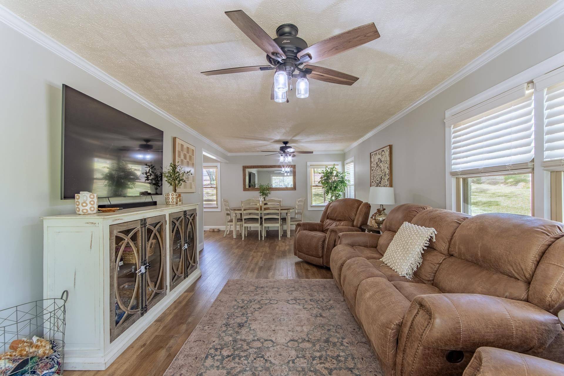 180 HORNER DR, Selmer, TN 38375