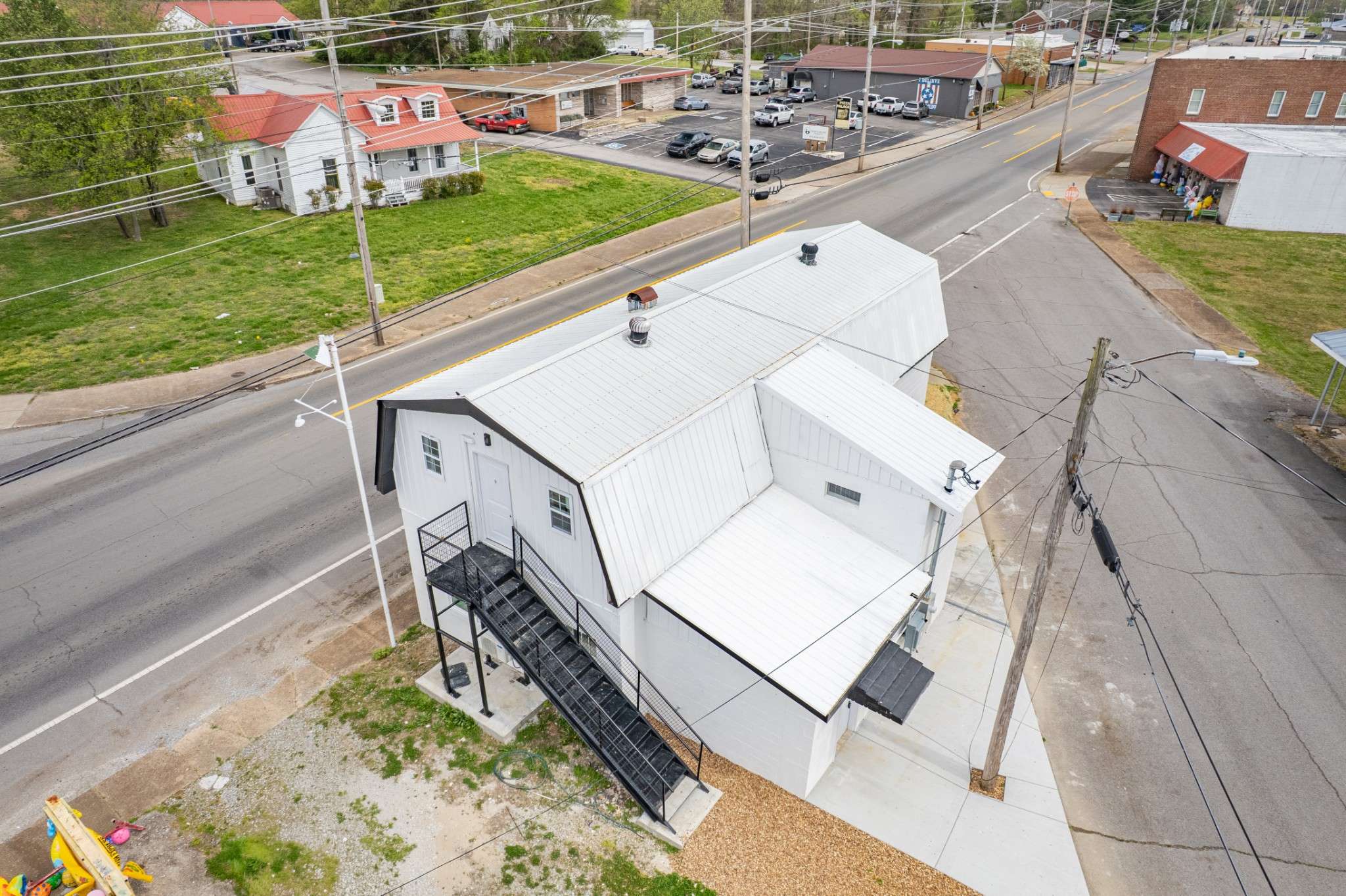 4450 Highway 70 #E, White Bluff, TN 37187
