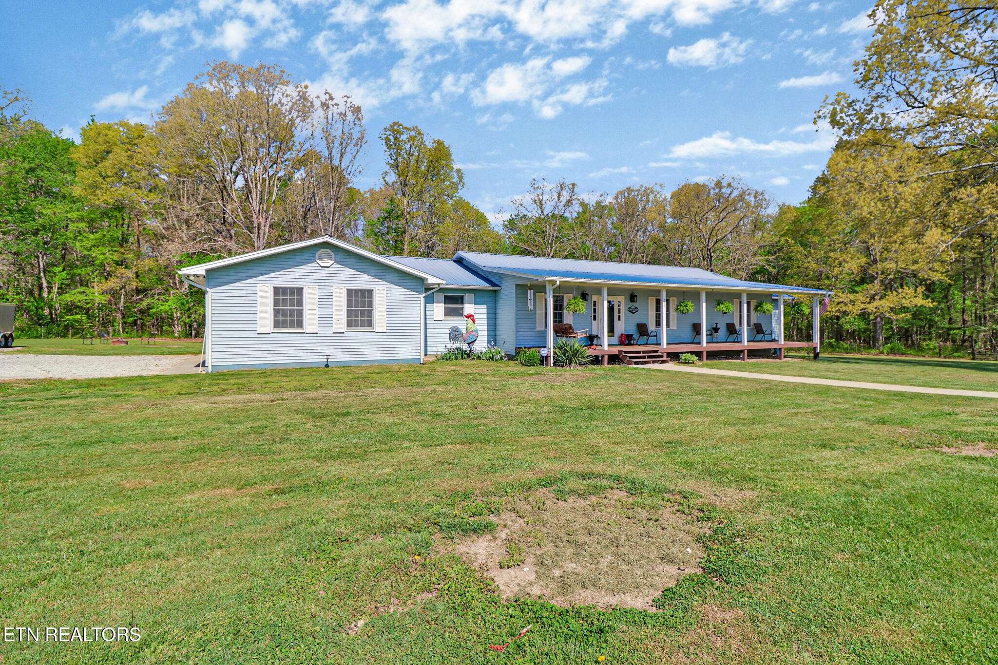 220 Old Gatewood Ford Rd, Jamestown, TN 38556