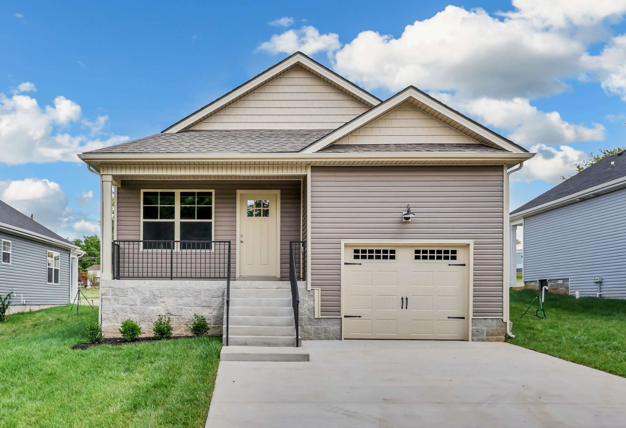 232 Arkansas Ave, Oak Grove, KY 42262