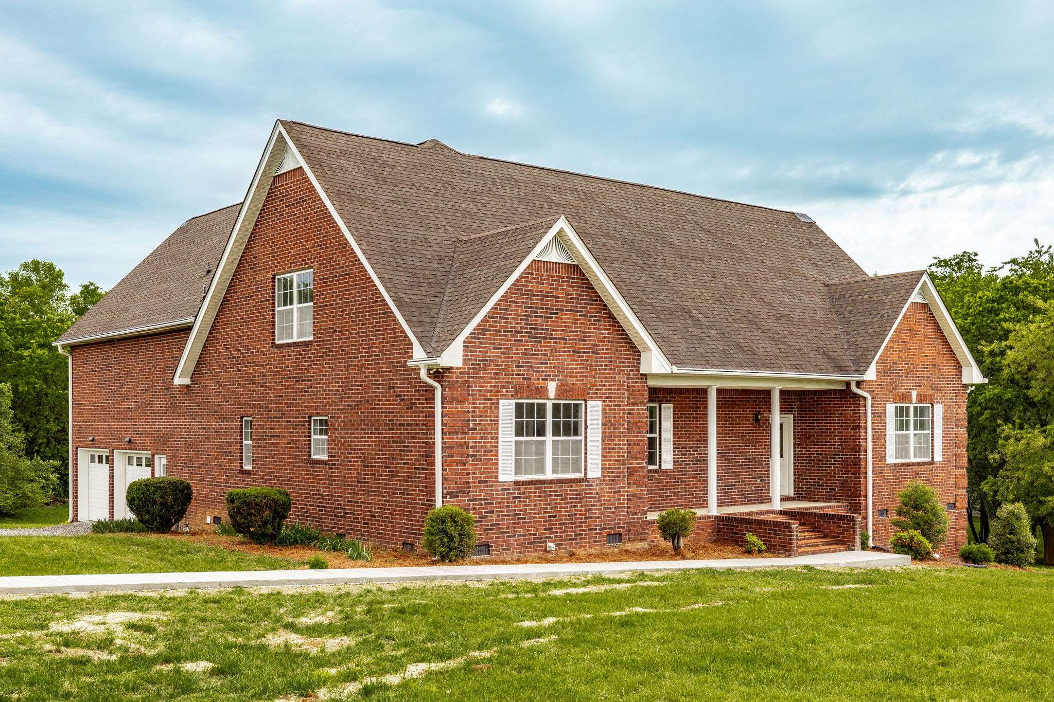 101 Oakland Dr, Gallatin, TN 37066