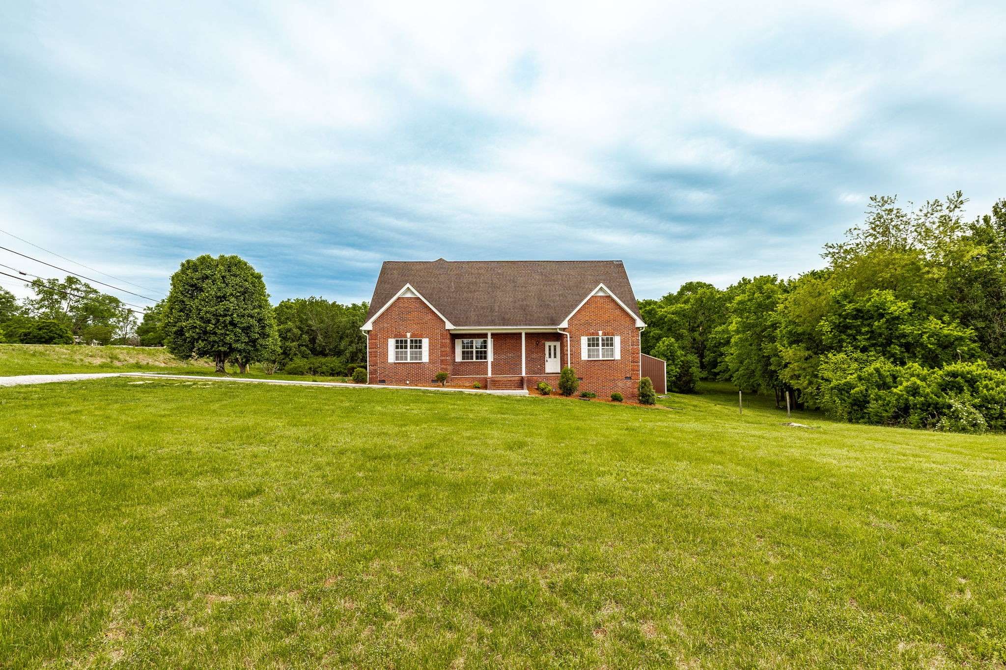 101 Oakland Dr, Gallatin, TN 37066