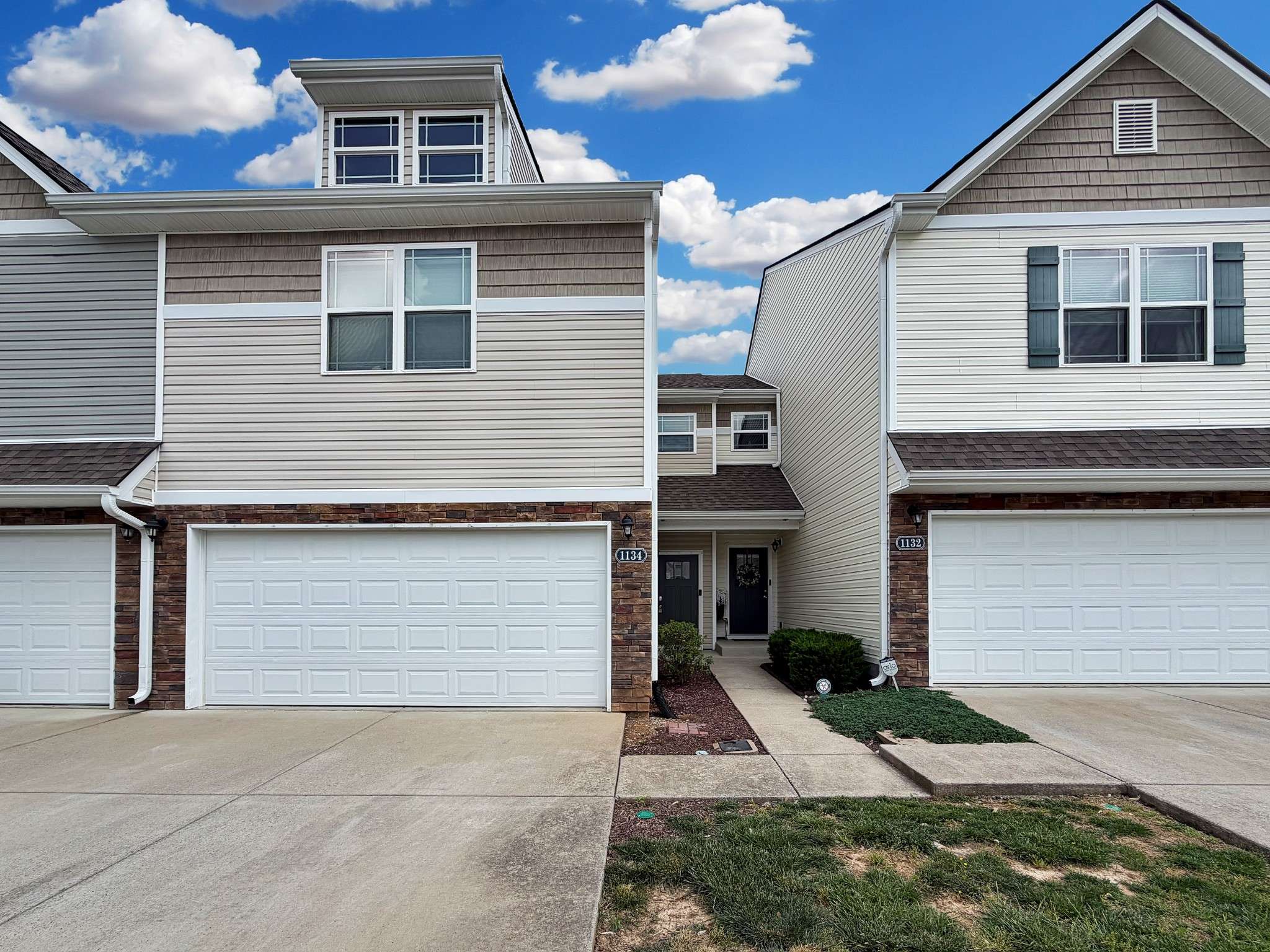 1134 Somerset Springs Dr, Spring Hill, TN 37174