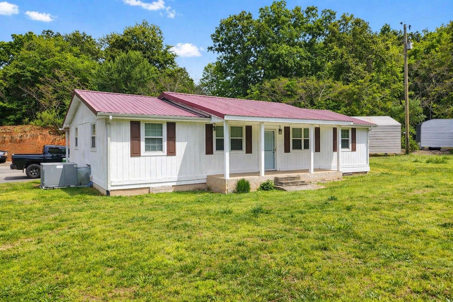 182 Rogers Ln, Birchwood, TN 37308