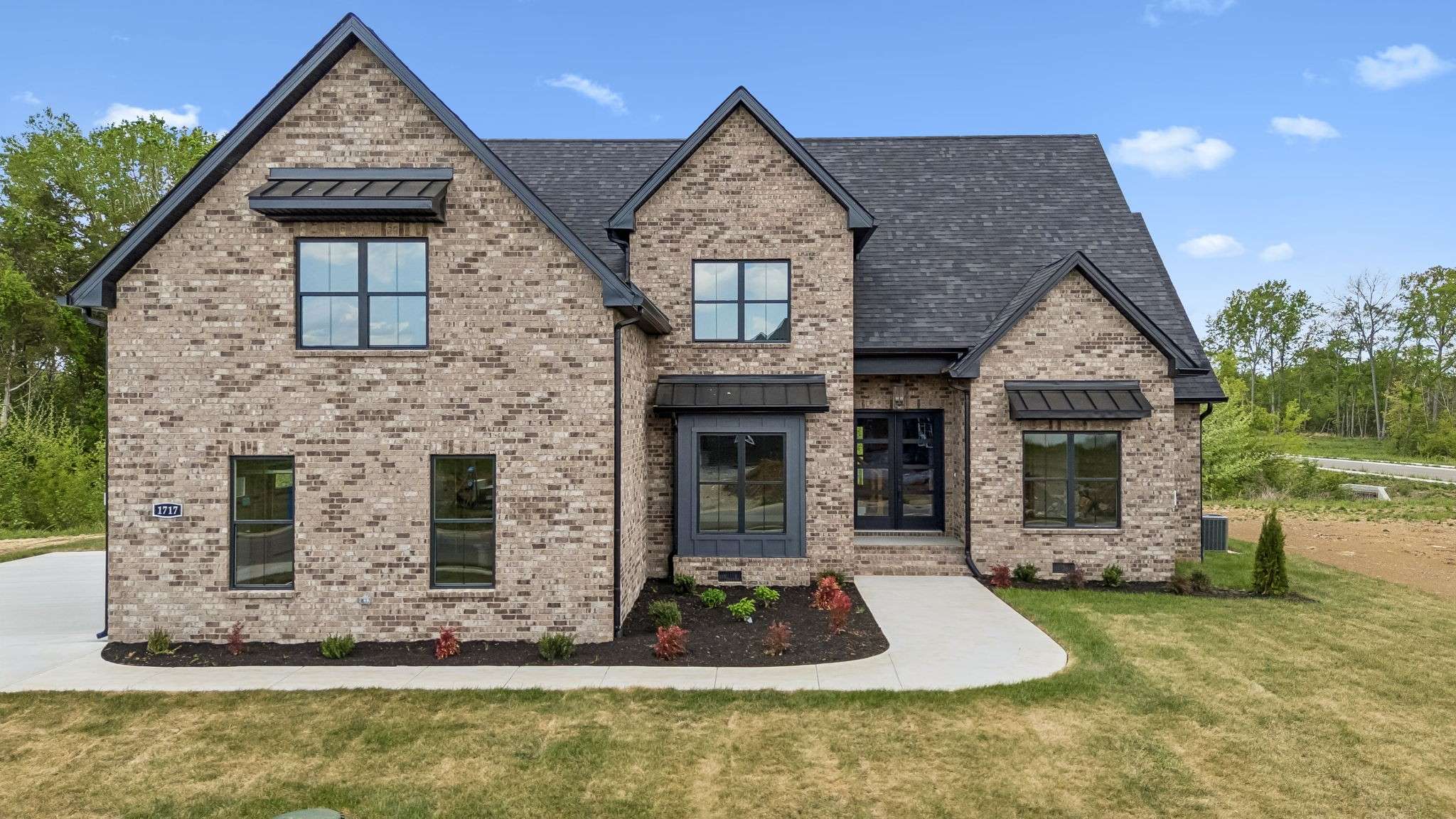 1717 Rhonda Dr, Christiana, TN 37037