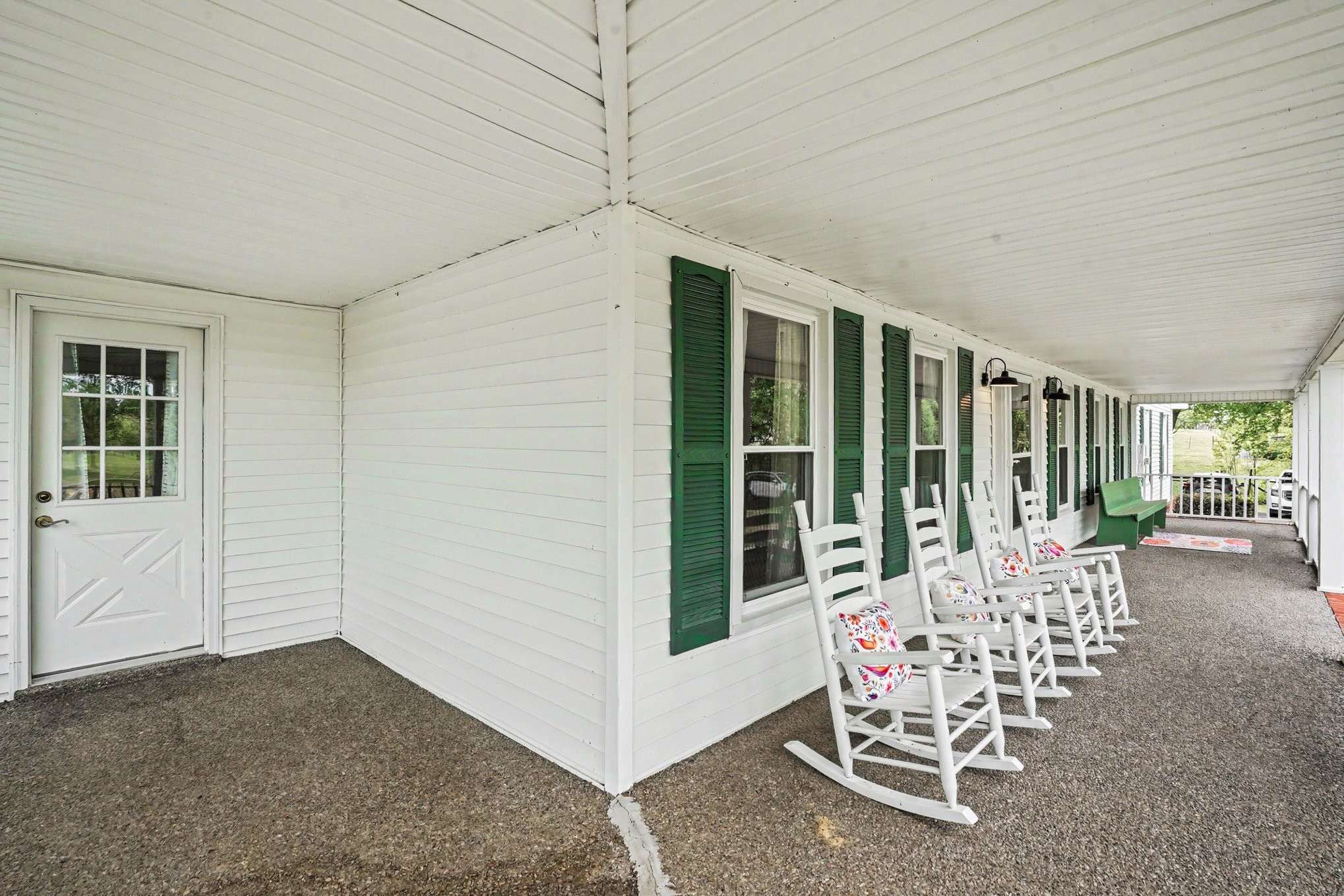 2075 Liebengood Rd, Goodlettsville, TN 37072