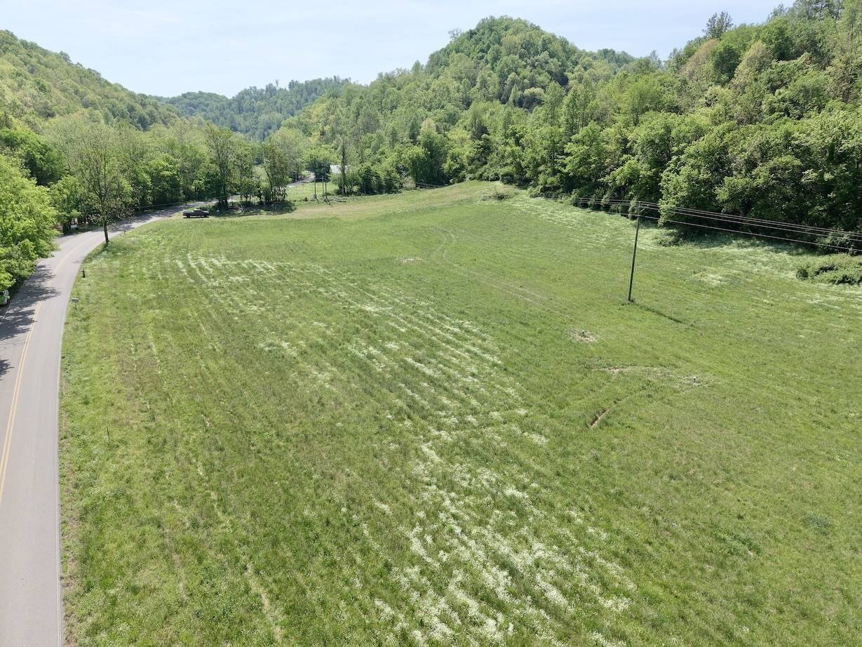 4 Big Hill Rd, Liberty, TN 37095