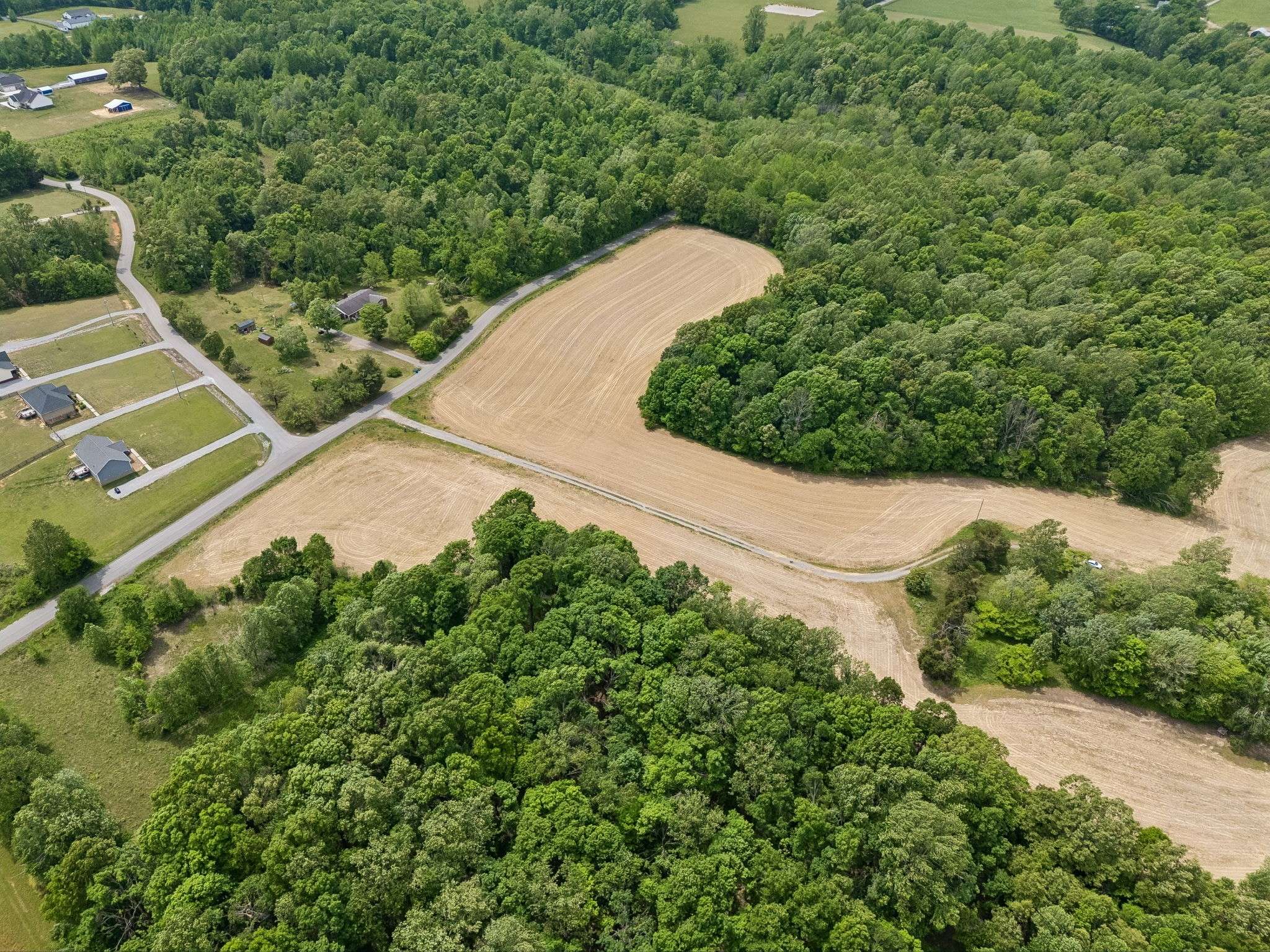 473 Hickory Corner Rd, Bethpage, TN 37022