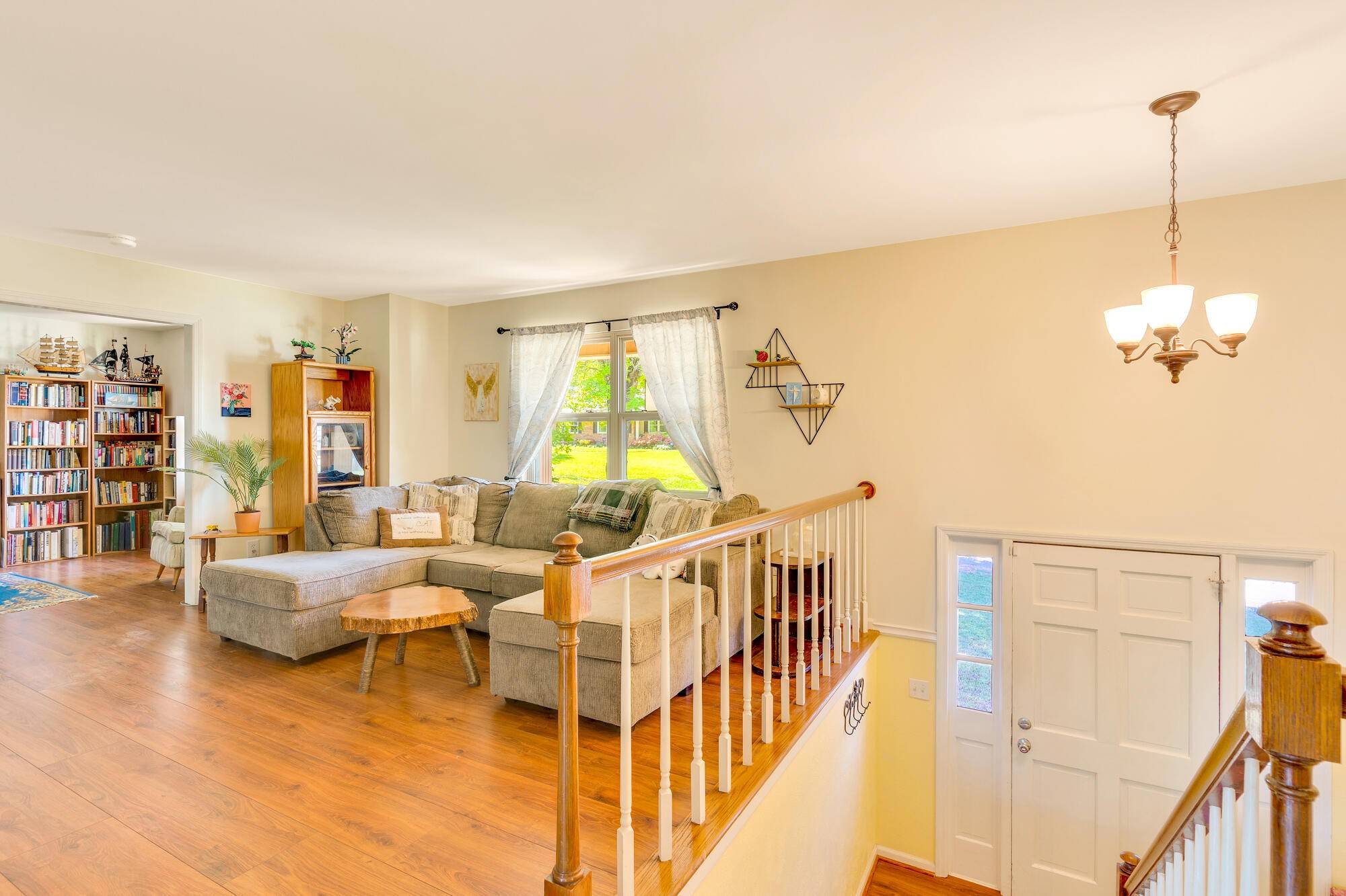 1701 Ray Jo Circle, Chattanooga, TN 37421