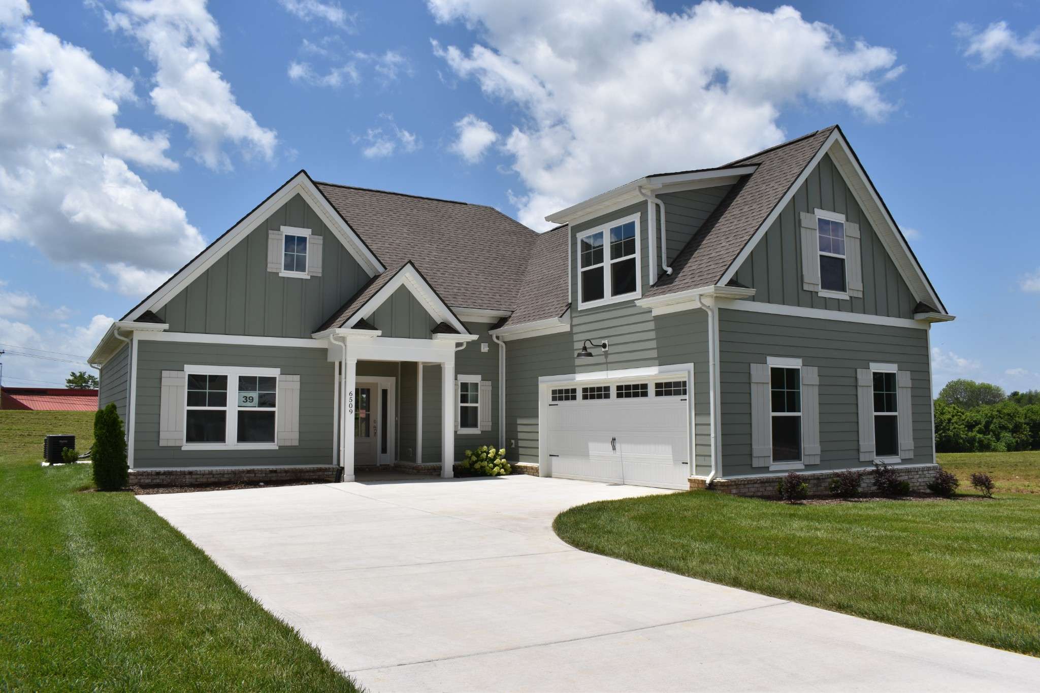 6509 Ripple Ridge Ct, Columbia, TN 38401