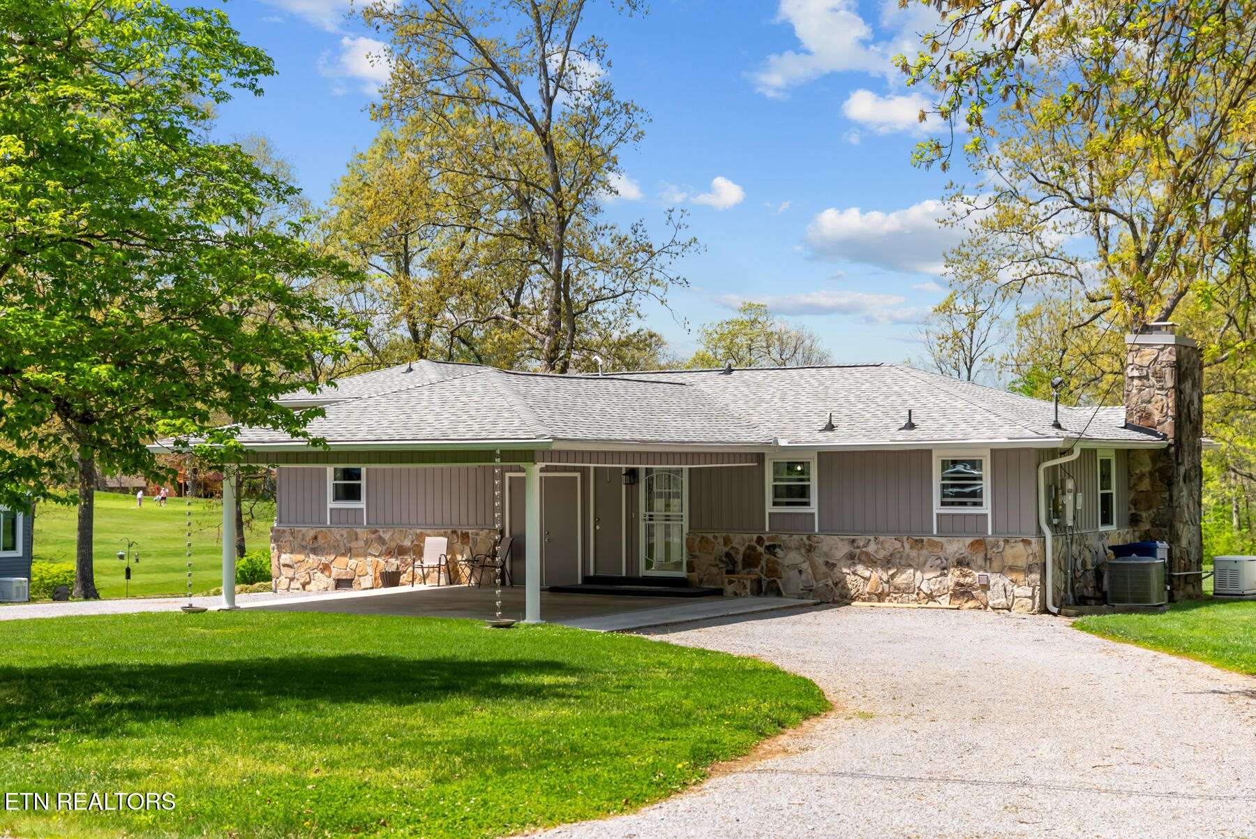 3008 Seminole Loop, Crossville, TN 38572