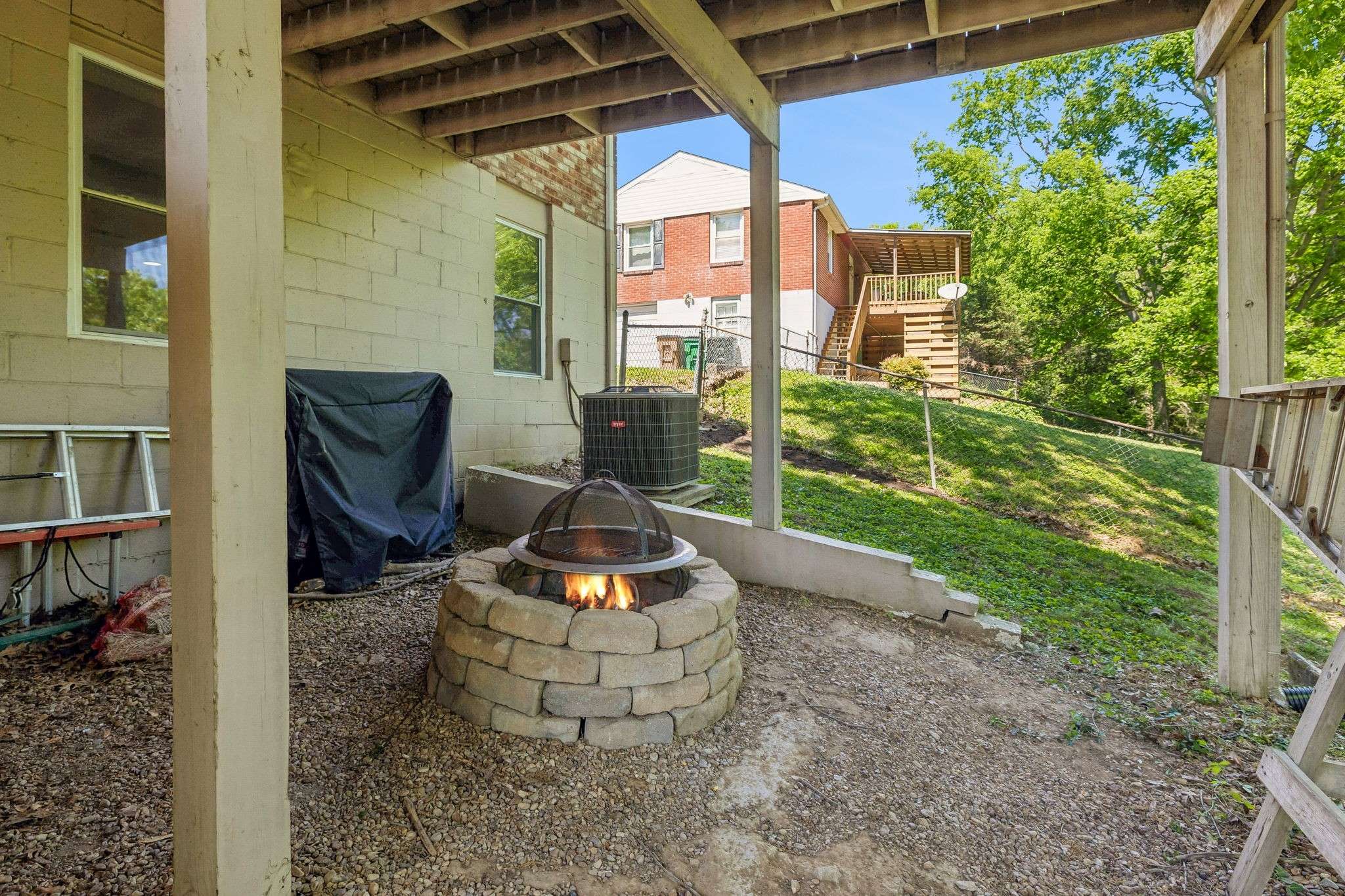 4808 Overcrest Dr, Nashville, TN 37211
