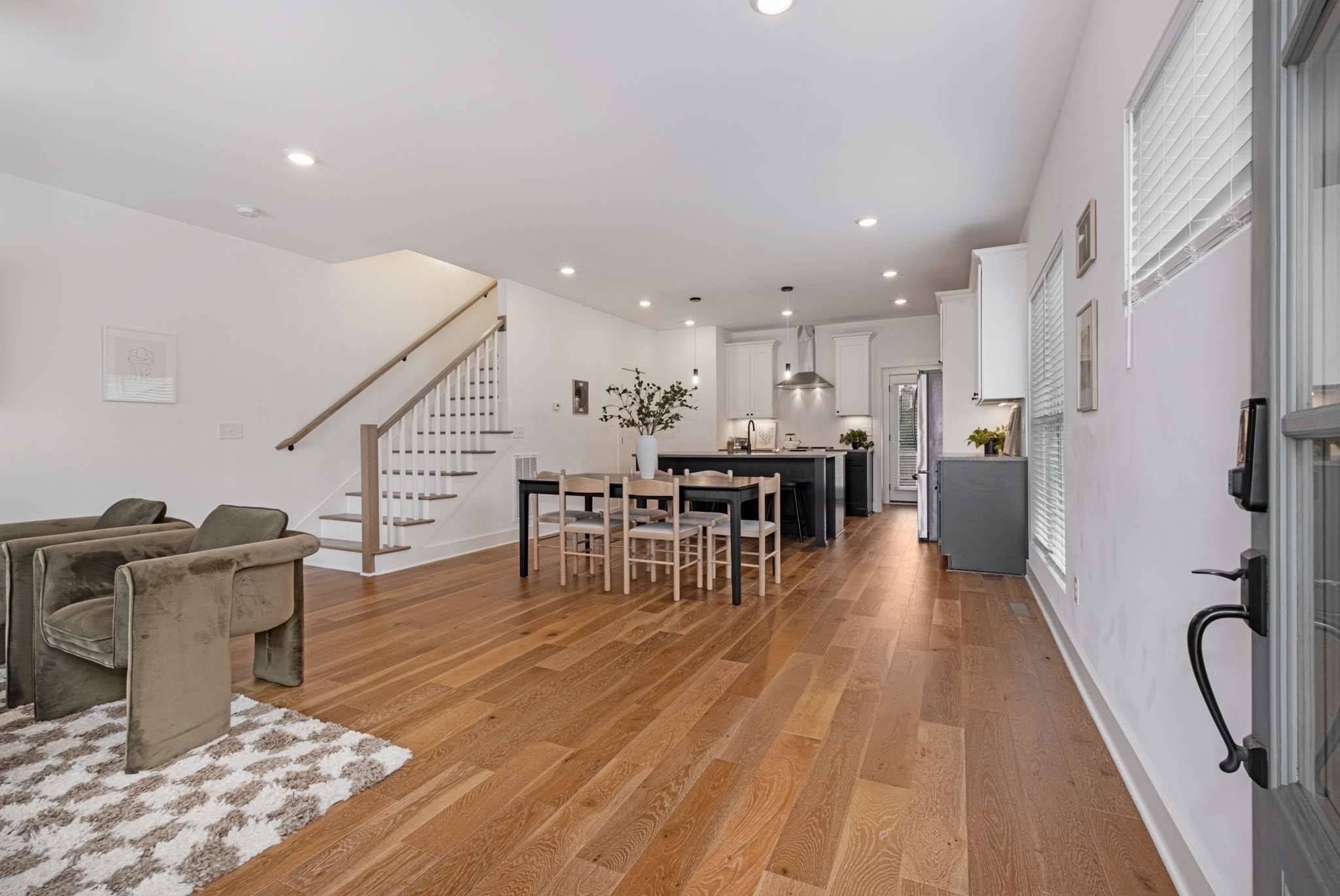 606A 41st Ave #N, Nashville, TN 37209