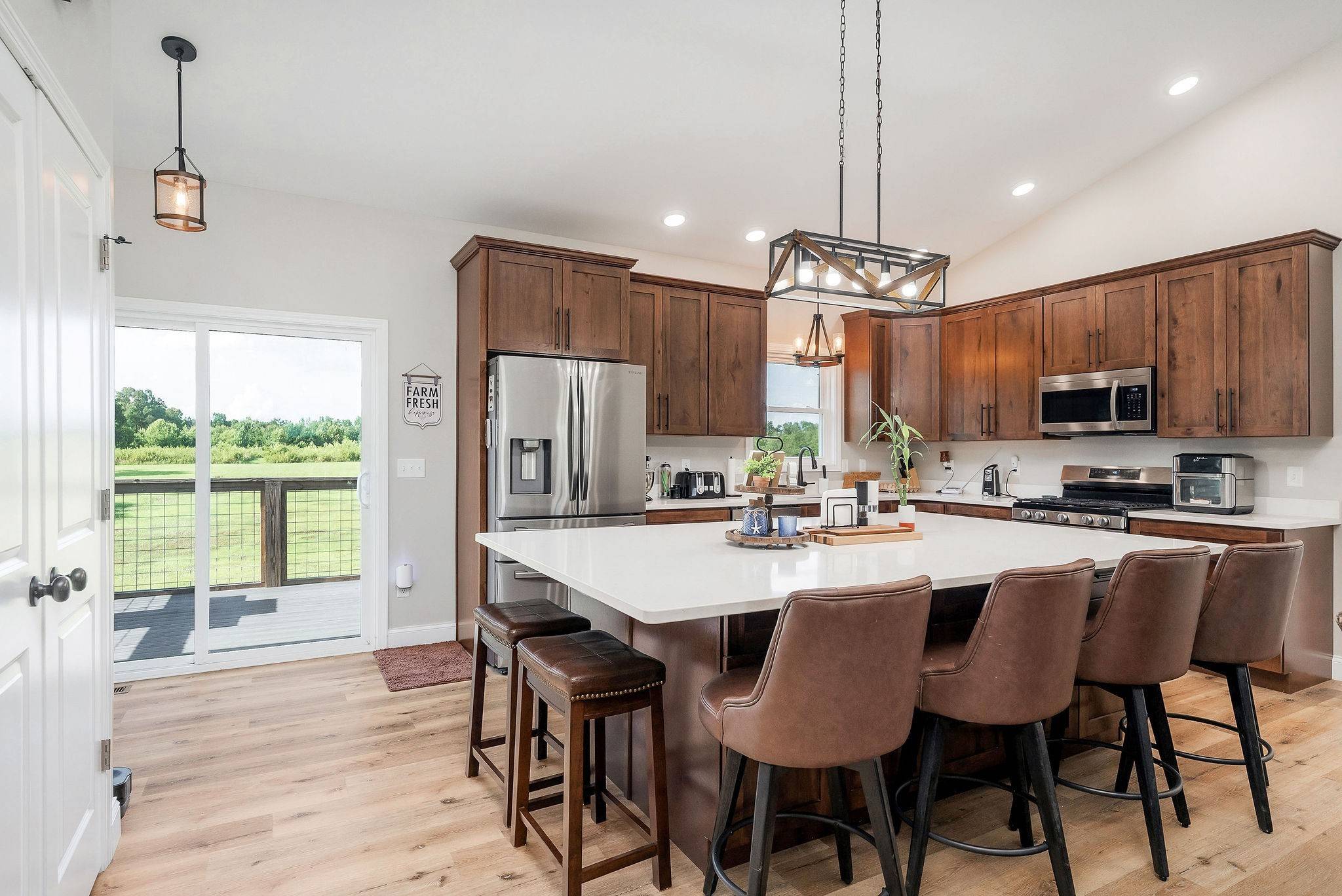 5931 Buffalo Valley Rd, Baxter, TN 38544