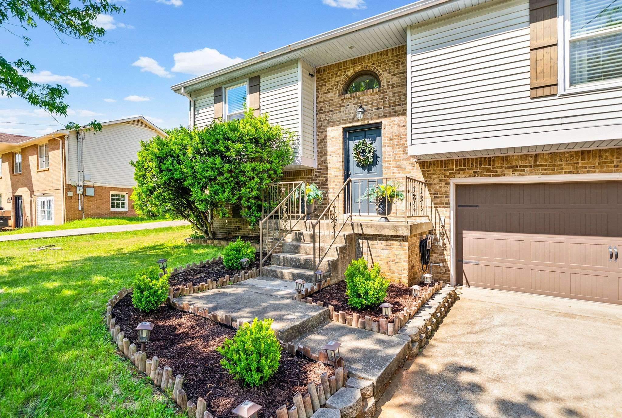 3324 Carrie Dr, Clarksville, TN 37042