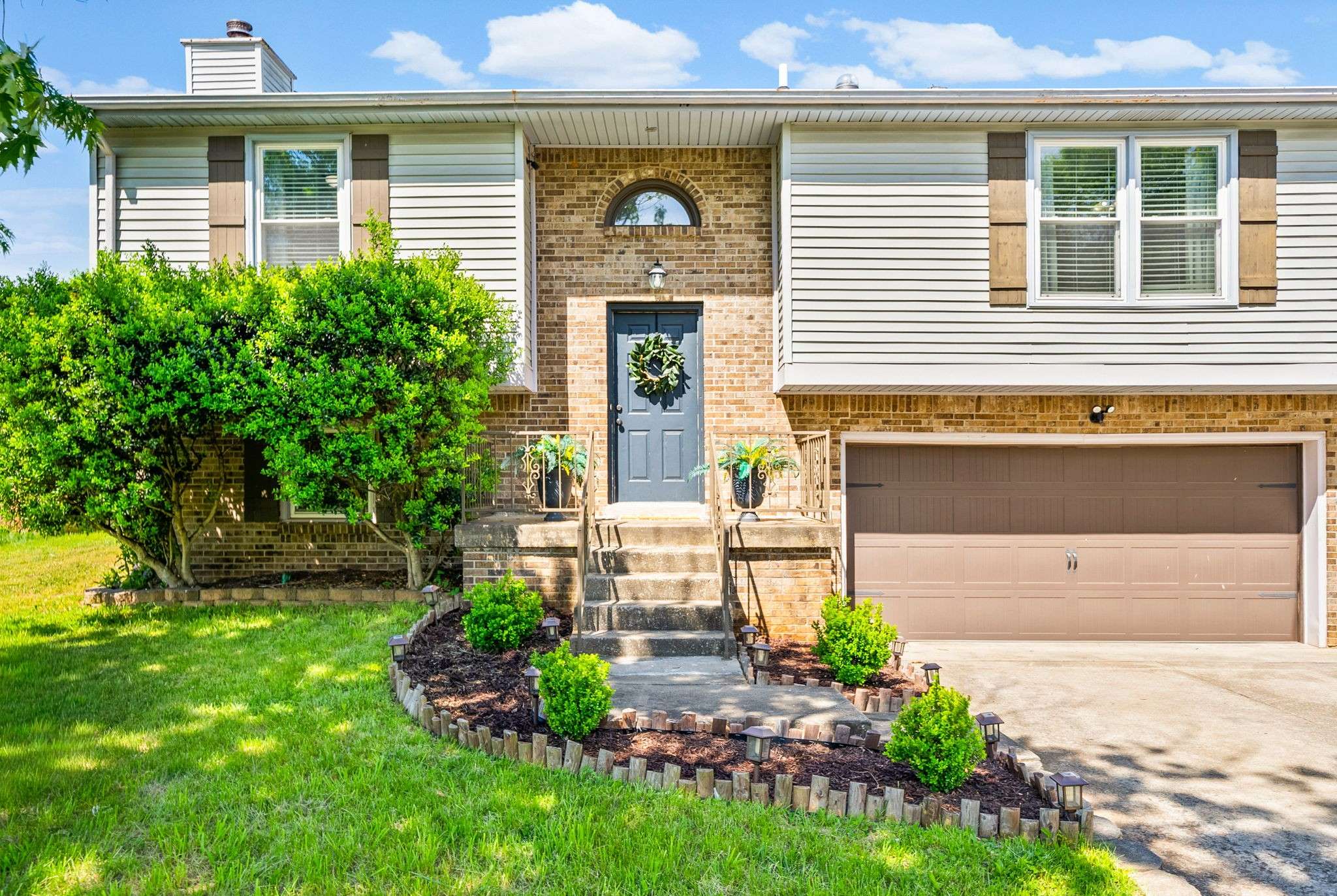 3324 Carrie Dr, Clarksville, TN 37042