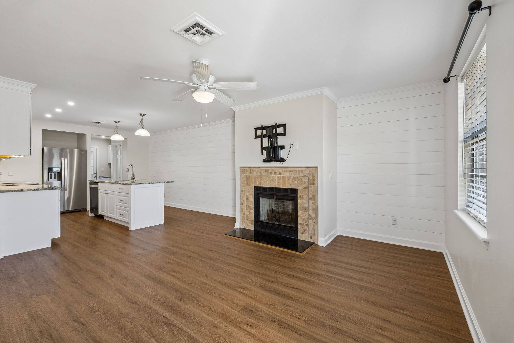 101 Ellington Pl, Madison, TN 37115