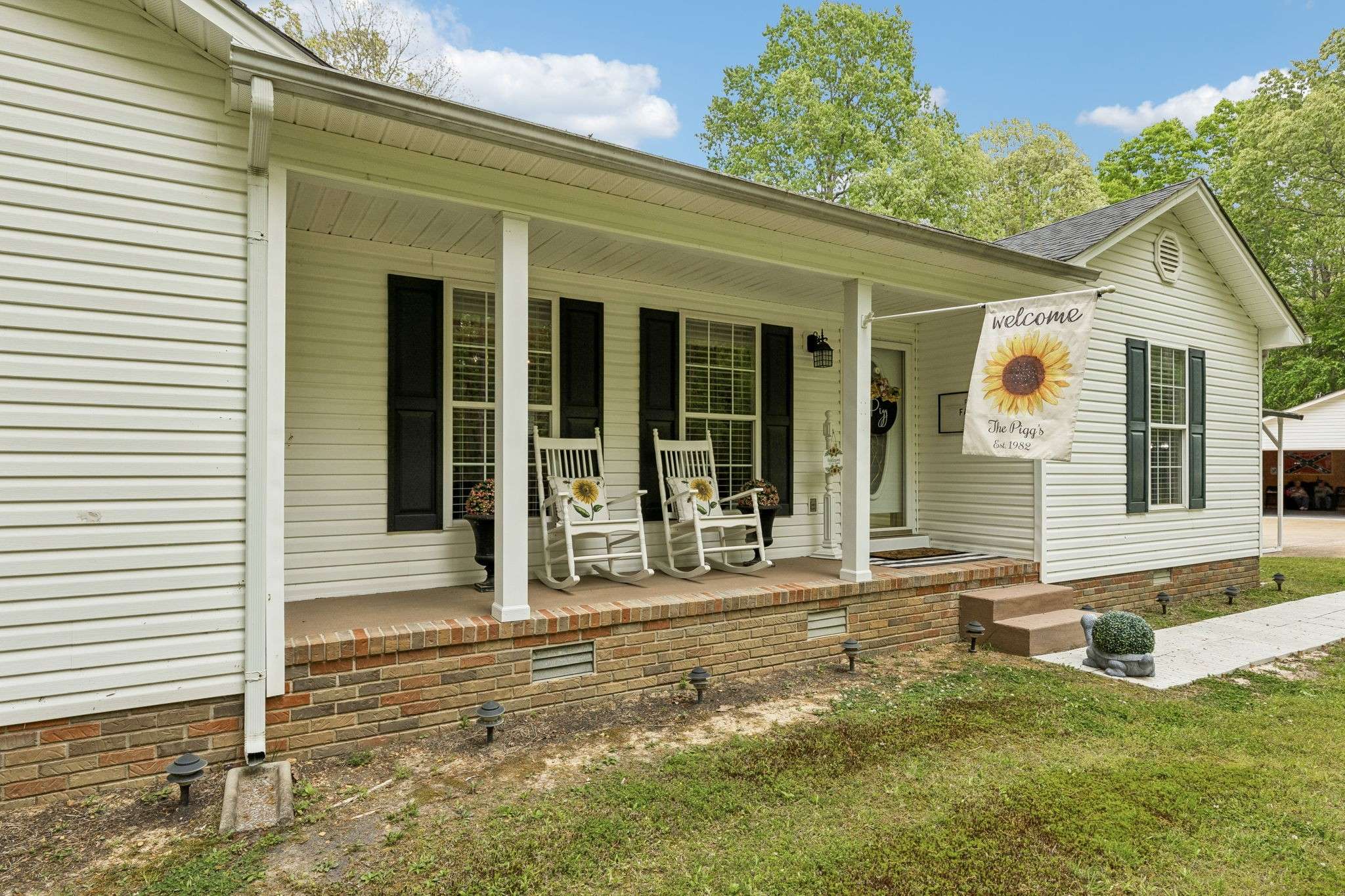 40 Lentz Rd, Summertown, TN 38483