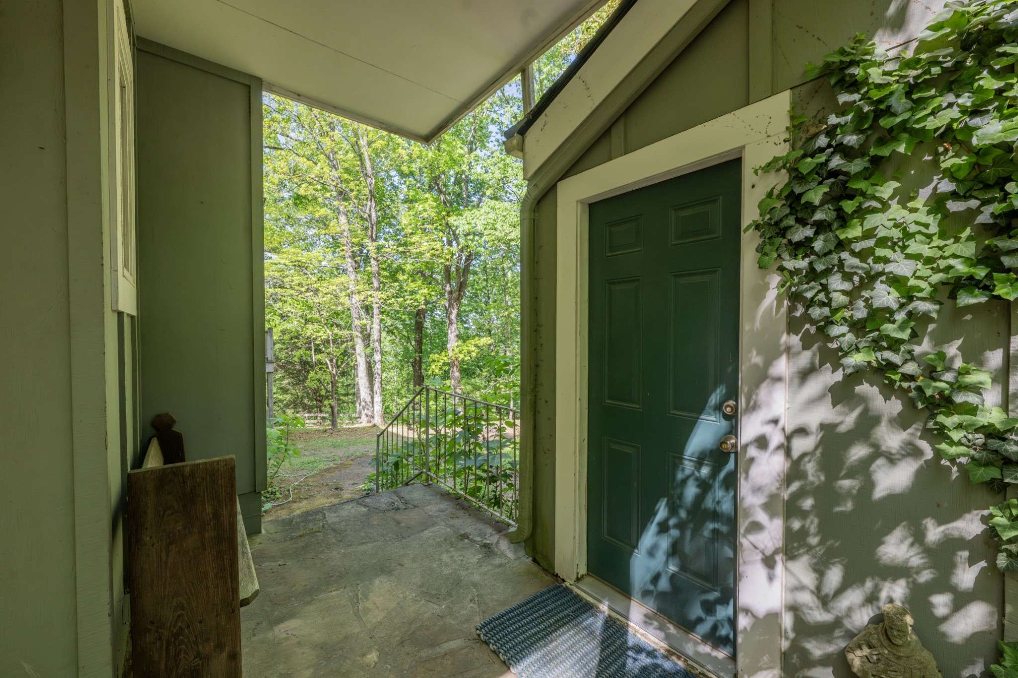 3442 Sherwood Rd, Sewanee, TN 37375