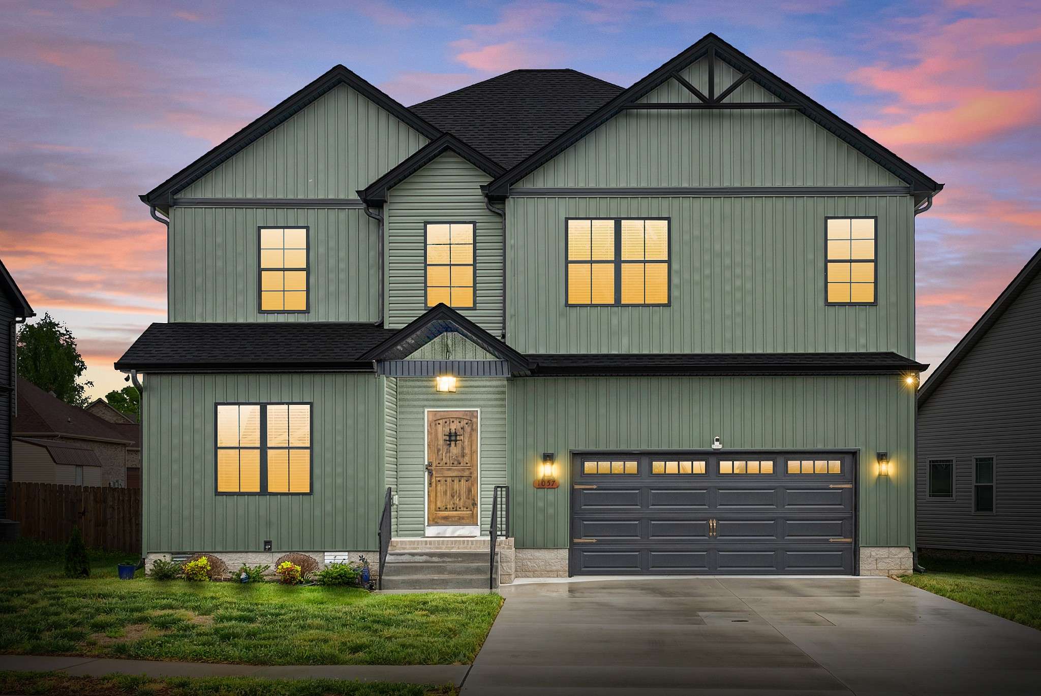 1057 Charles Thomas Dr, Clarksville, TN 37042