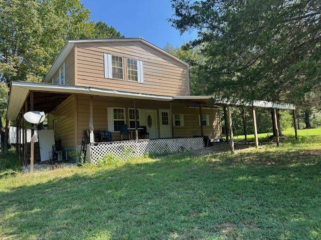 540 Rolling Oak Dr, Big Sandy, TN 38221