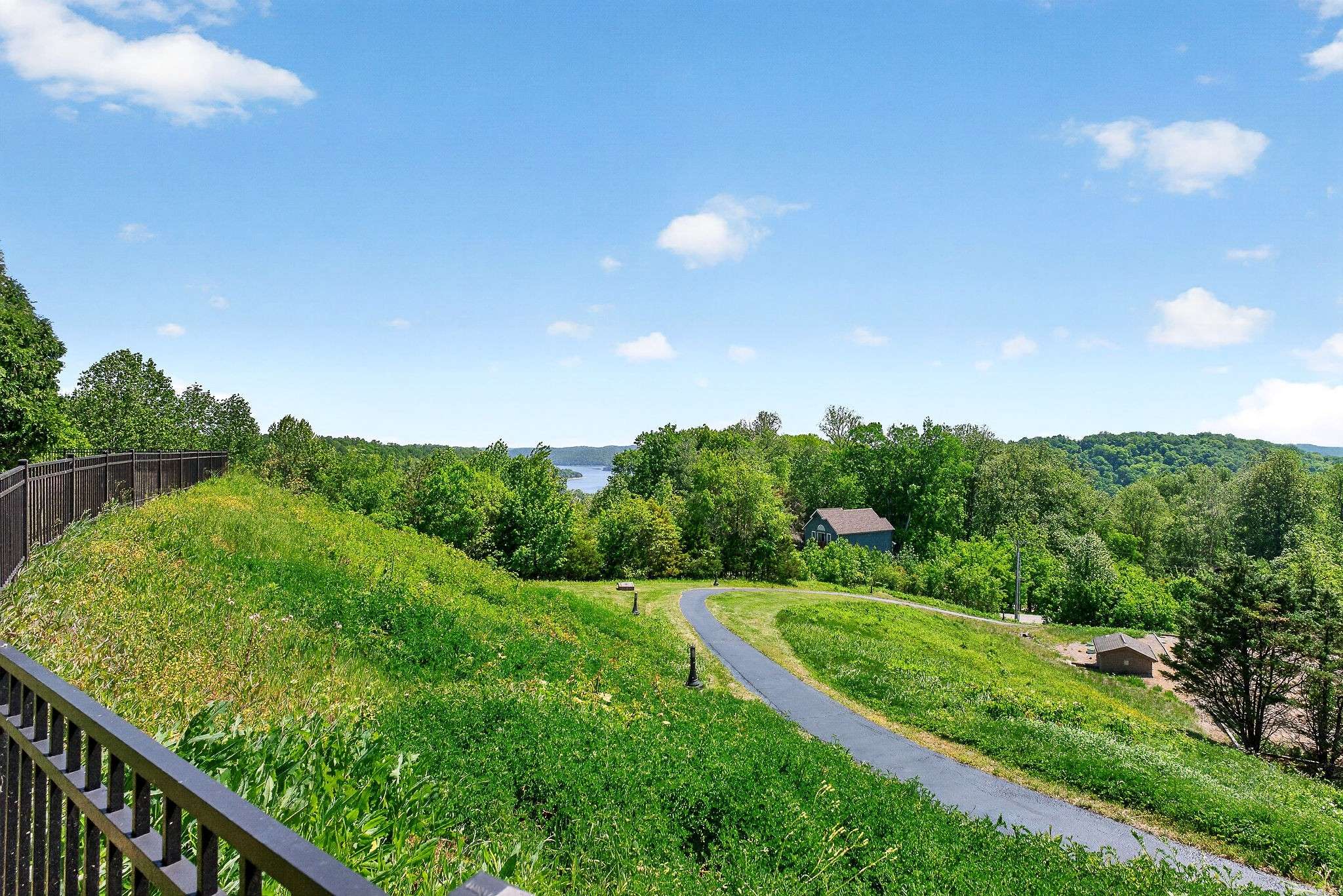 7100 Dale Ridge Rd #B-1, Lancaster, TN 38569