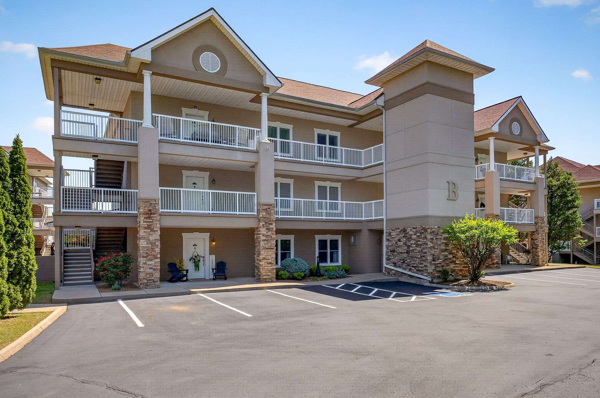 7100 Dale Ridge Rd #B-1, Lancaster, TN 38569