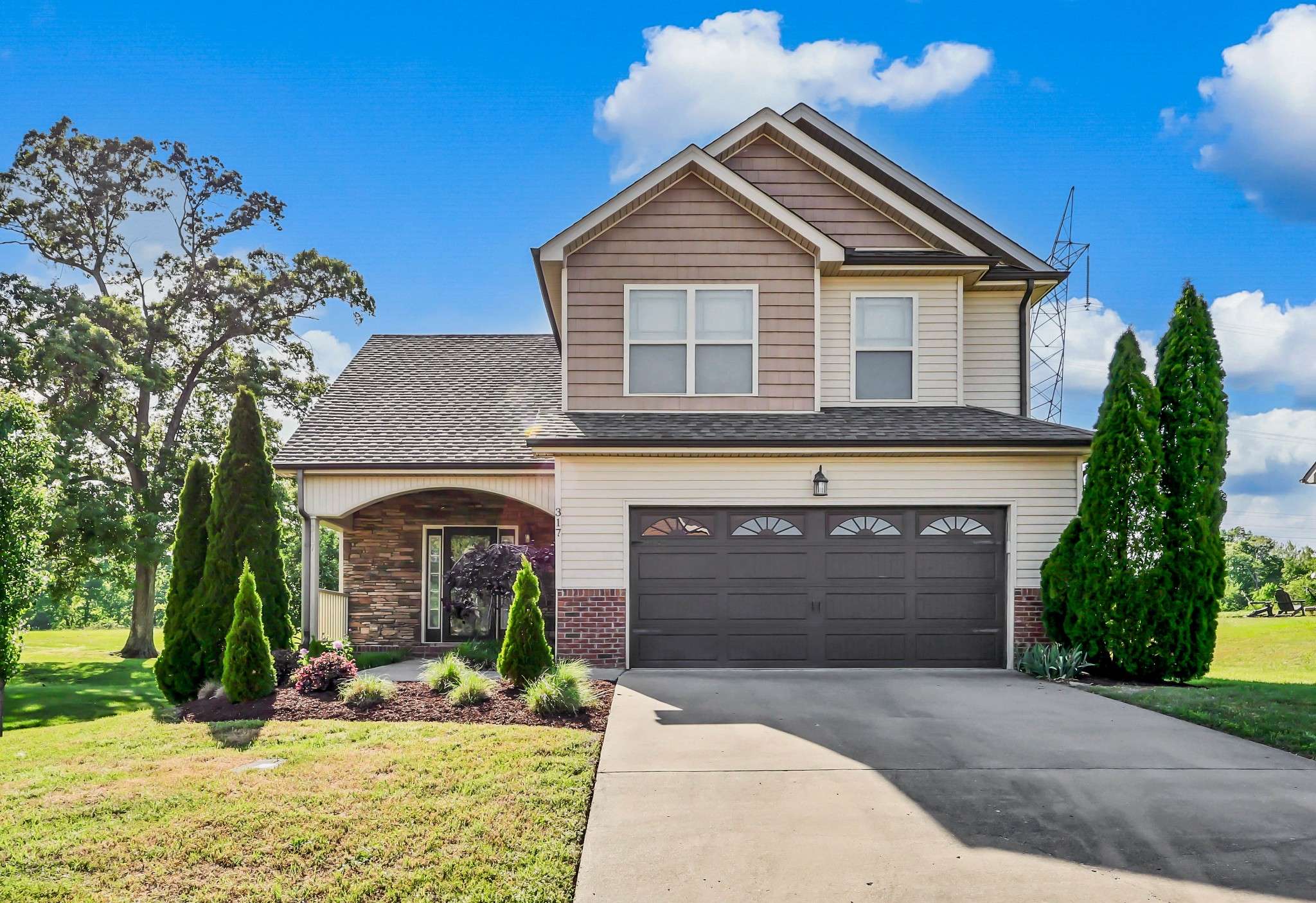 317 Ivy Bend Cir, Clarksville, TN 37043