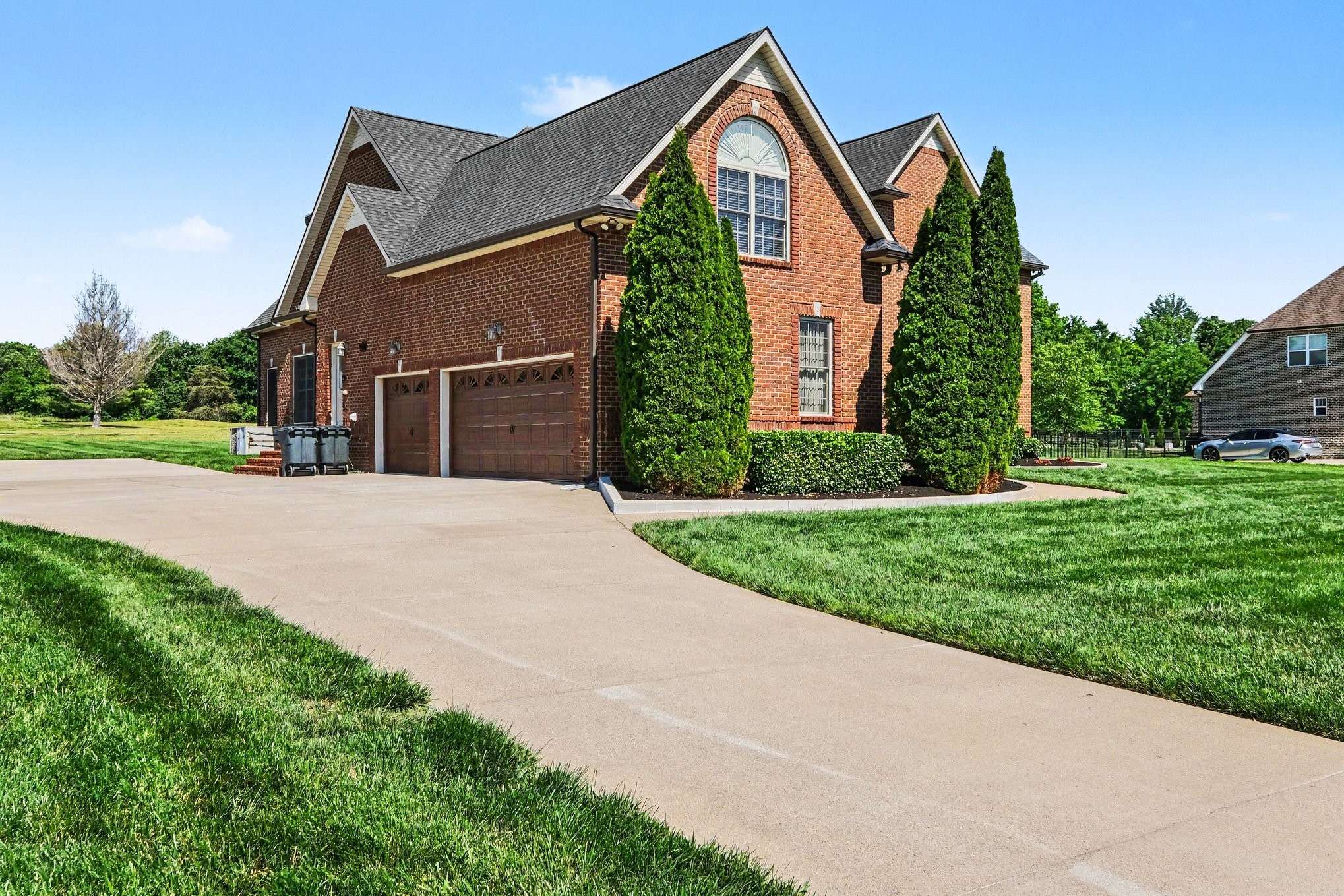4147 Ironwood Dr, Greenbrier, TN 37073
