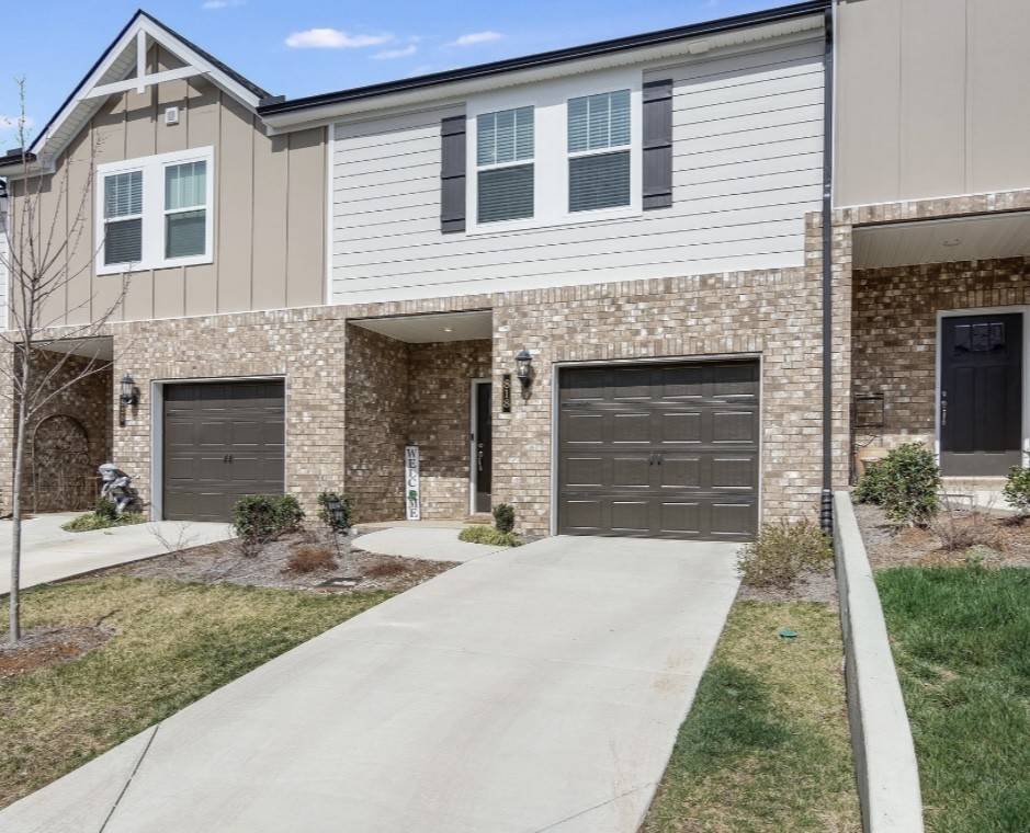 818 Arrington Way, Columbia, TN 38401