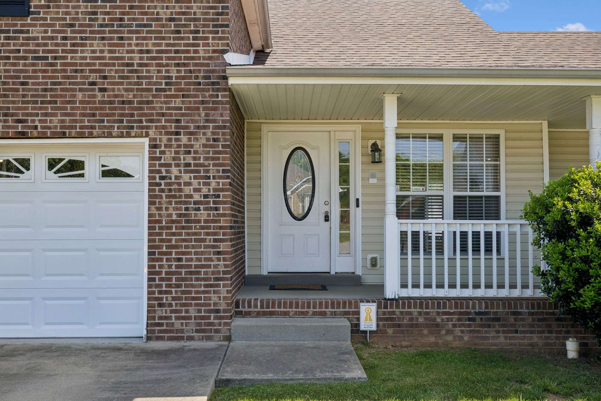 688 Fallbrook Ln, Clarksville, TN 37040