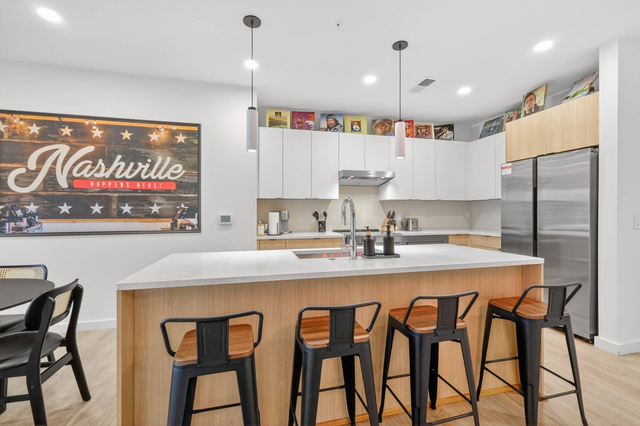635 7th Ave #S #514, Nashville, TN 37203