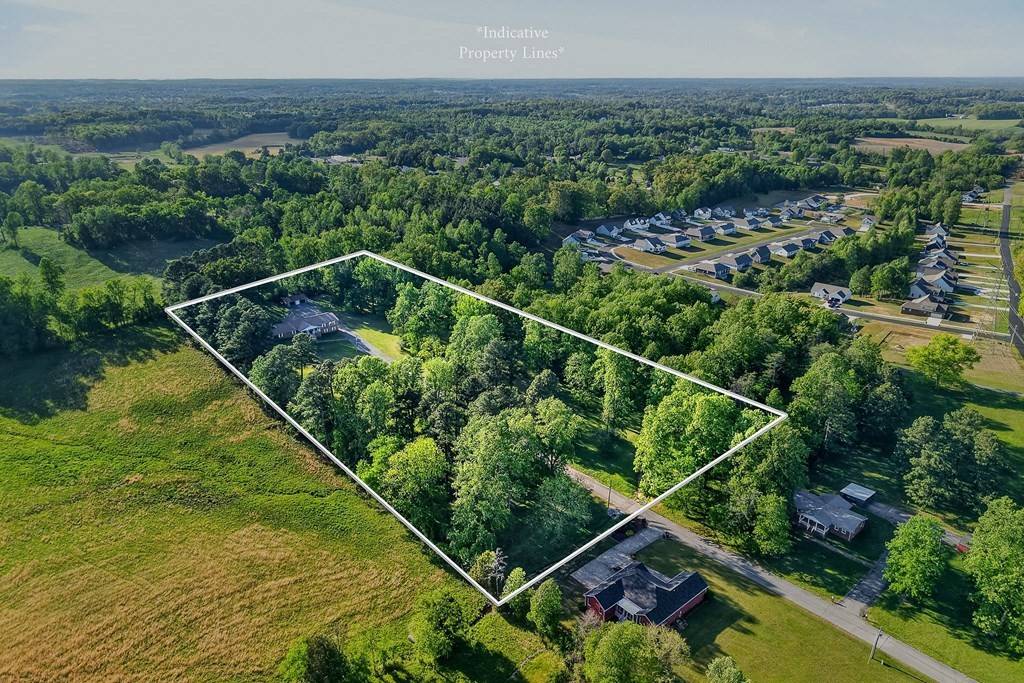 460 Petite Dr, Cookeville, TN 38501