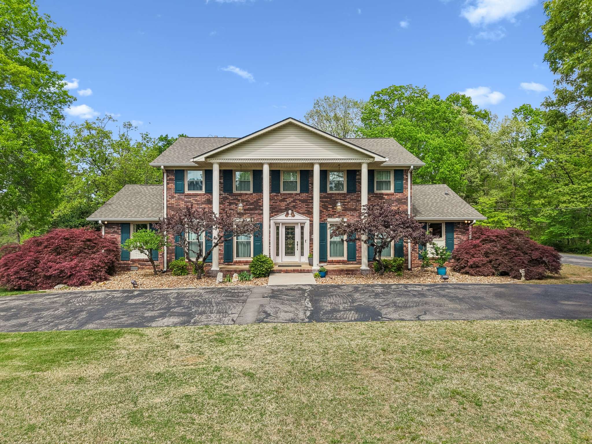 203 Dogwood Circle, Waverly, TN 37185