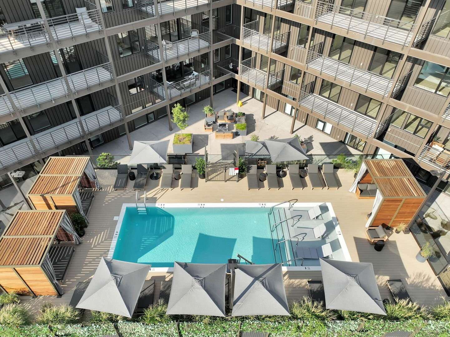 635 7th Ave #S #405, Nashville, TN 37203