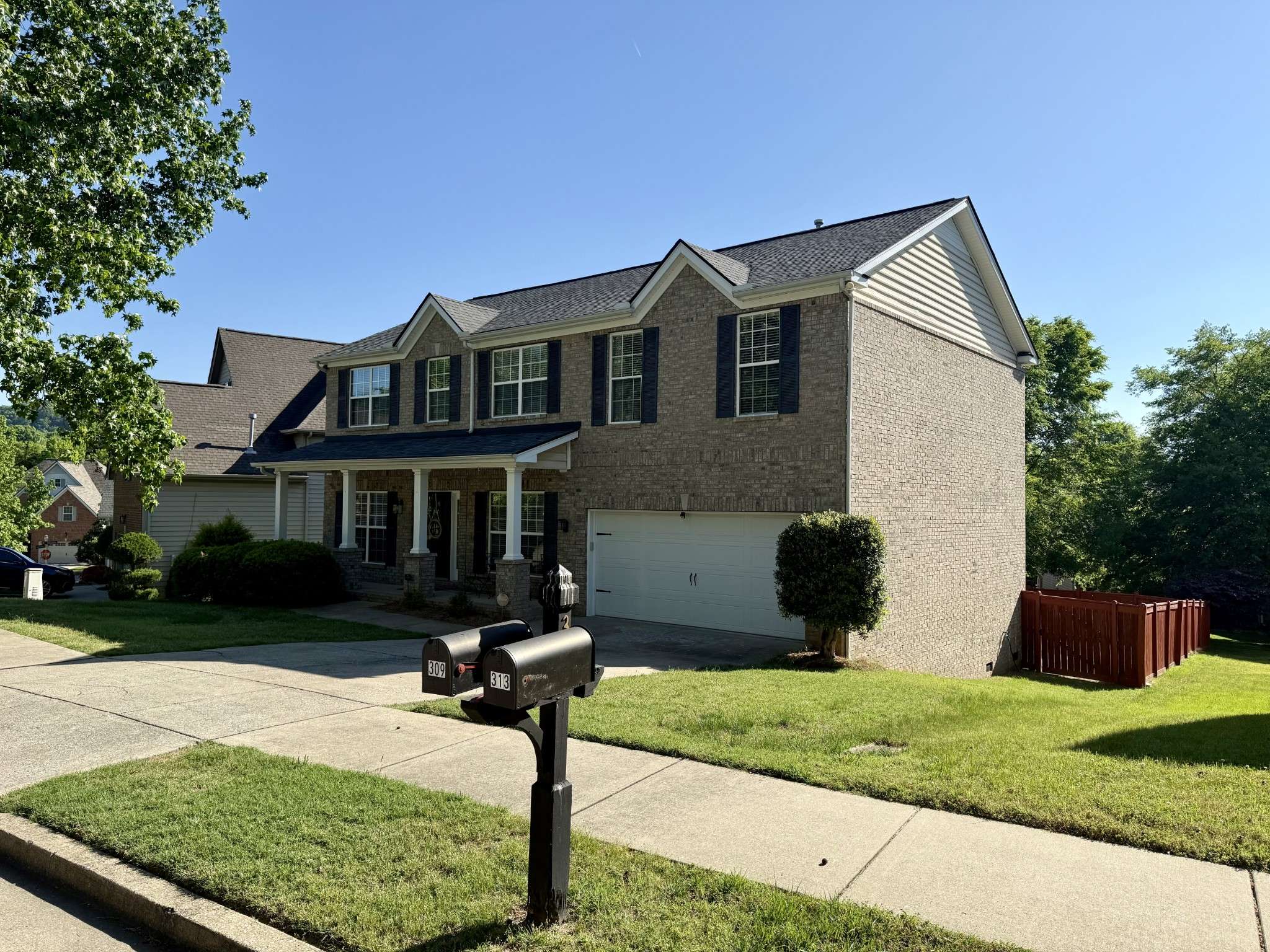 309 Goldenrod Ct, Nashville, TN 37221