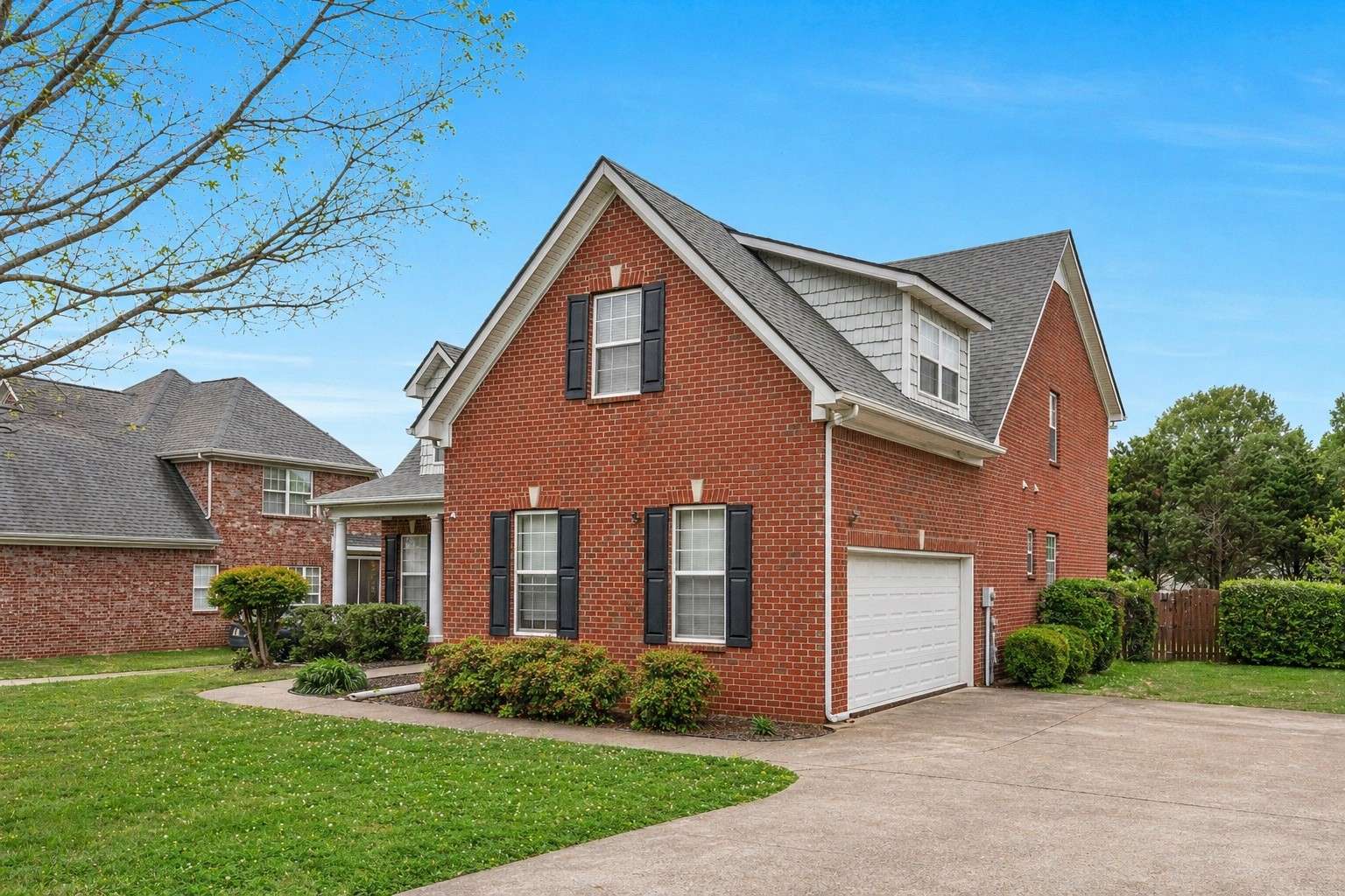 1329 Balson Dr, Murfreesboro, TN 37128