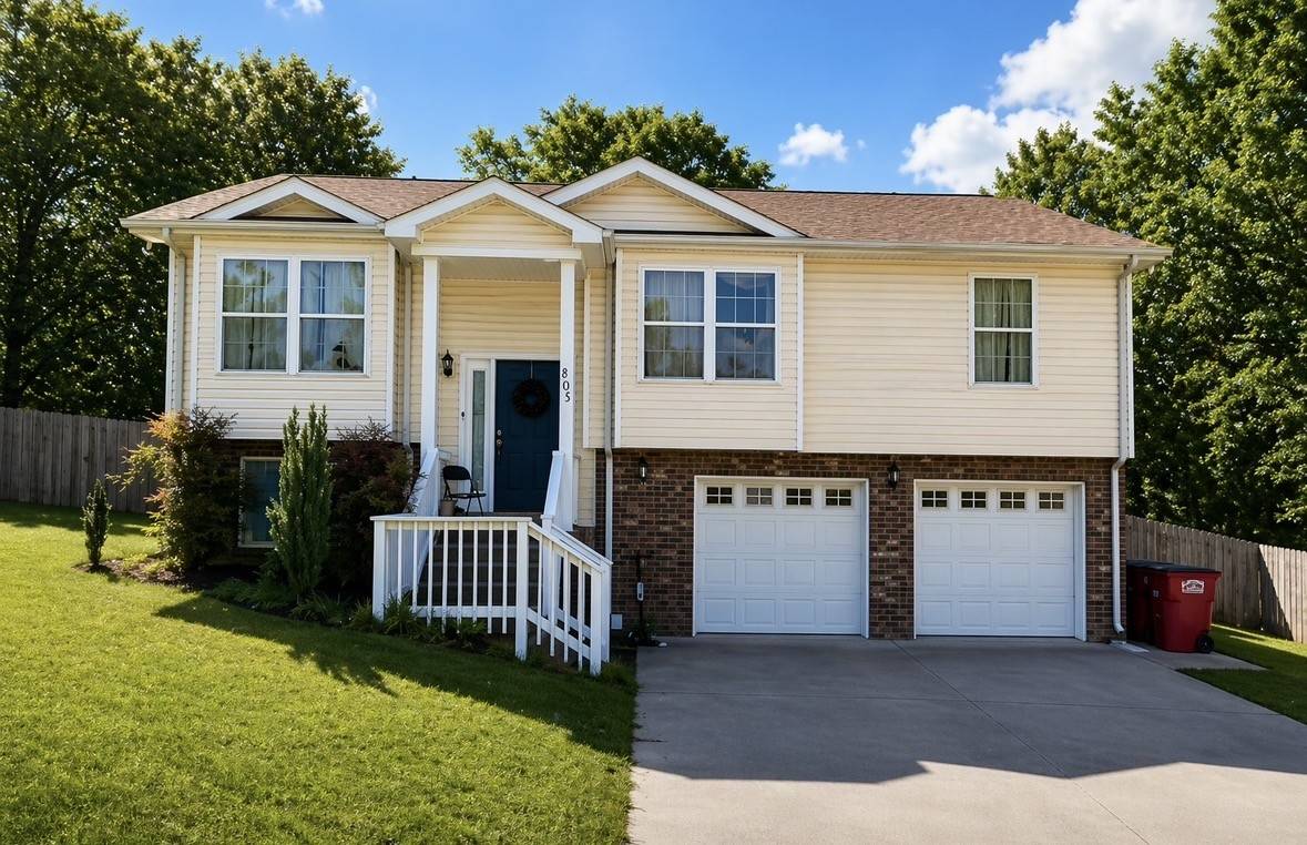 805 Leigh Ann Dr, Clarksville, TN 37042