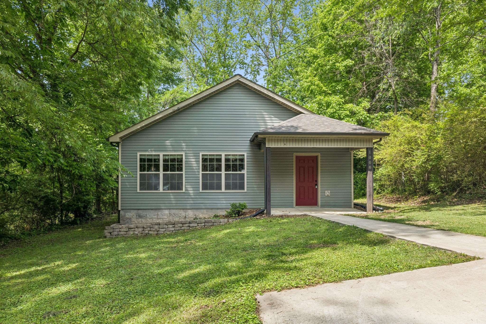 1008 Swift Dr, Clarksville, TN 37040