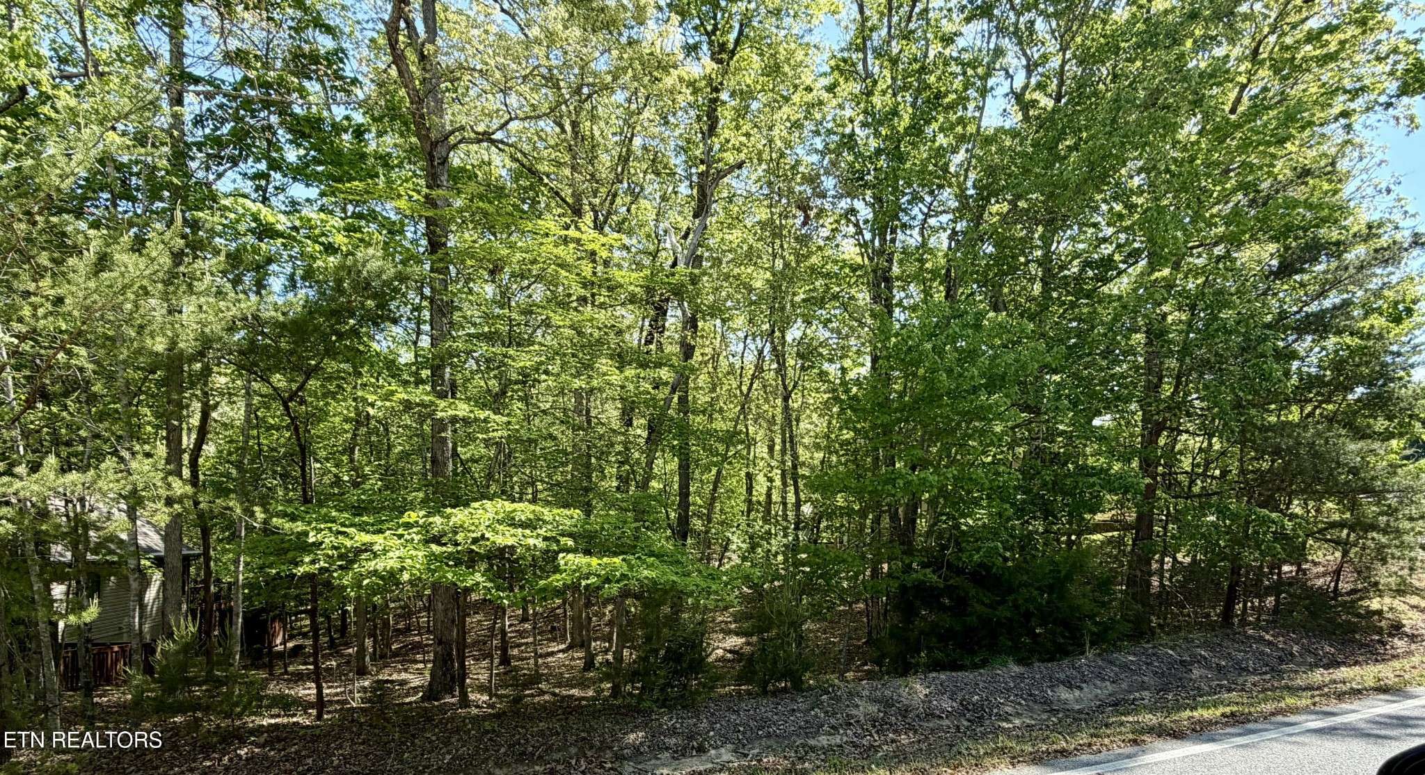142 Mariners Drive, Crossville, TN 38558