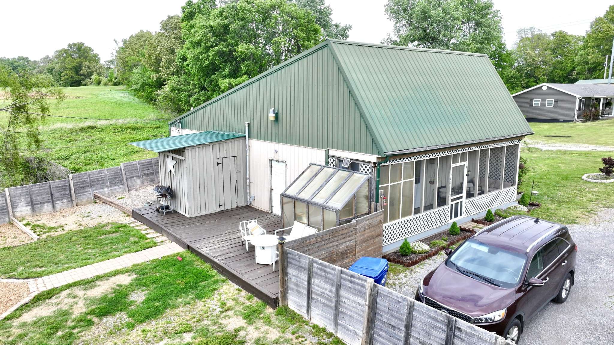582 Cerulean Rd, Cadiz, KY 42211