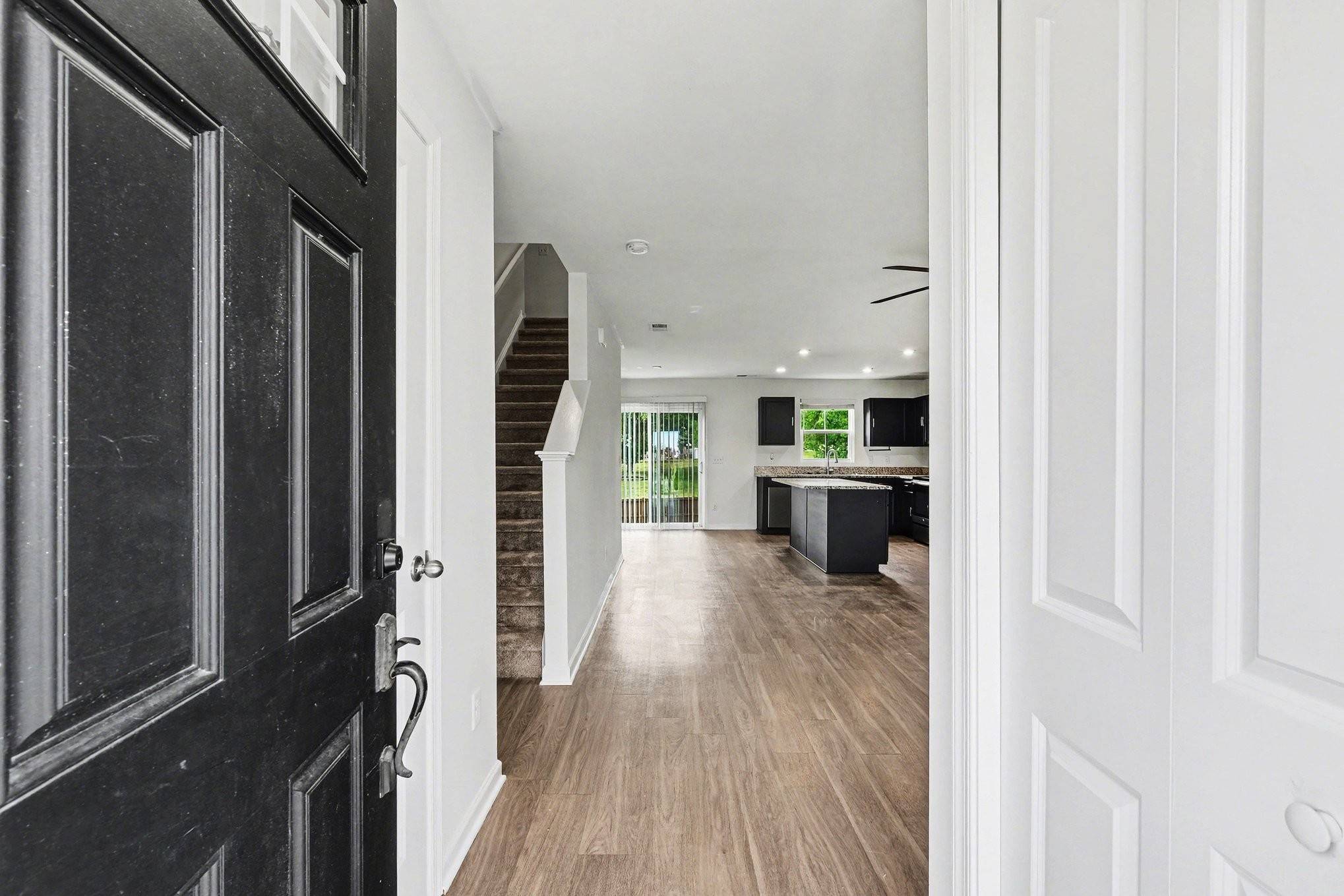 136 Moshe Yaalon Dr, La Vergne, TN 37086