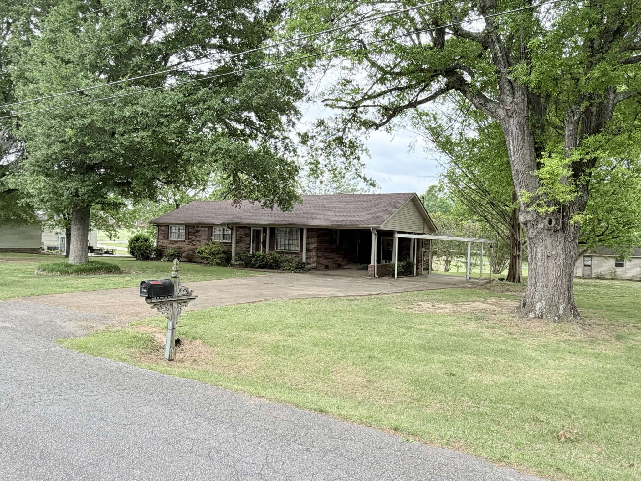 360 General Forrest Dr, Bruceton, TN 38317