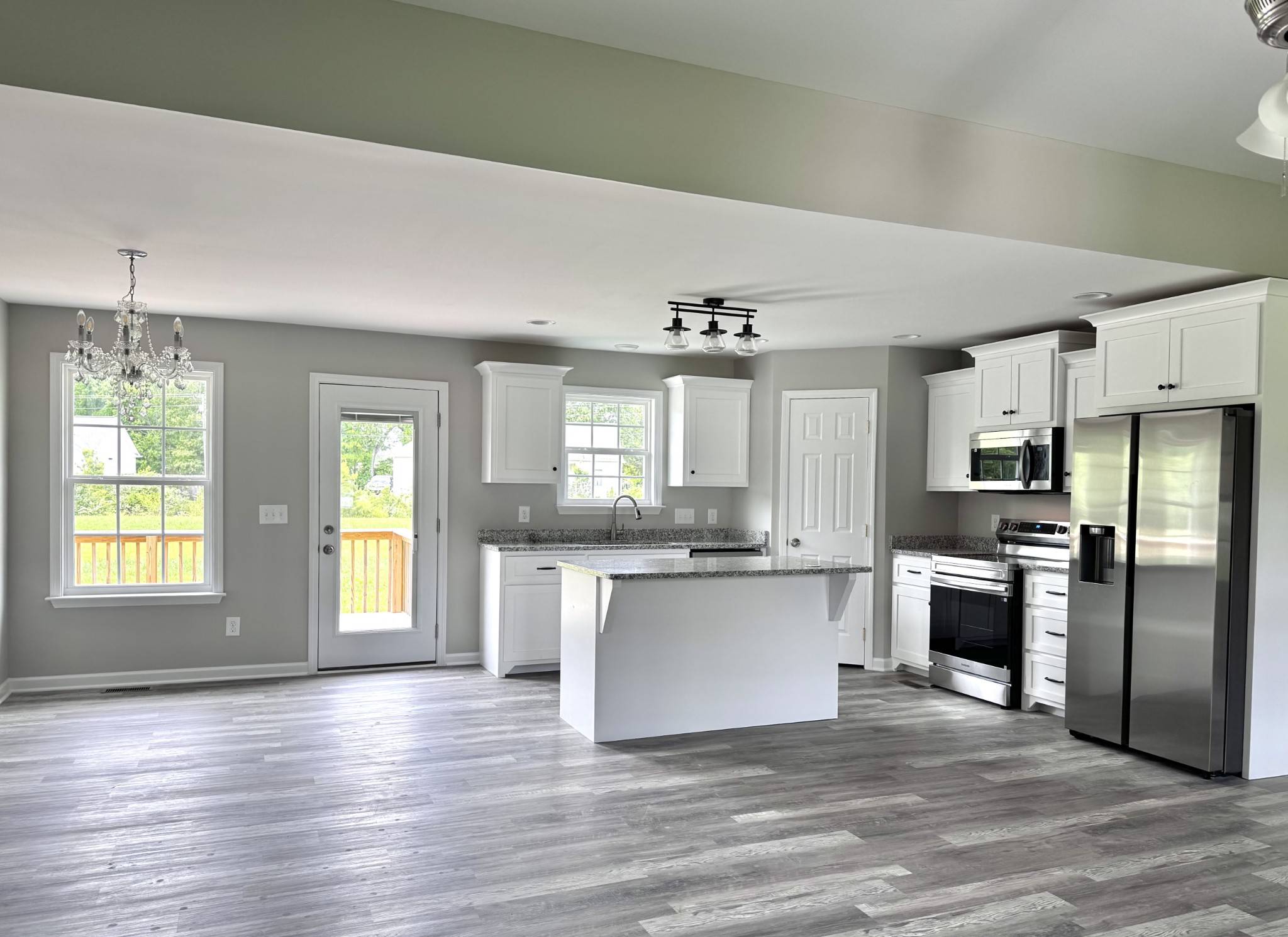 132 Sundance Dr, Lawrenceburg, TN 38464