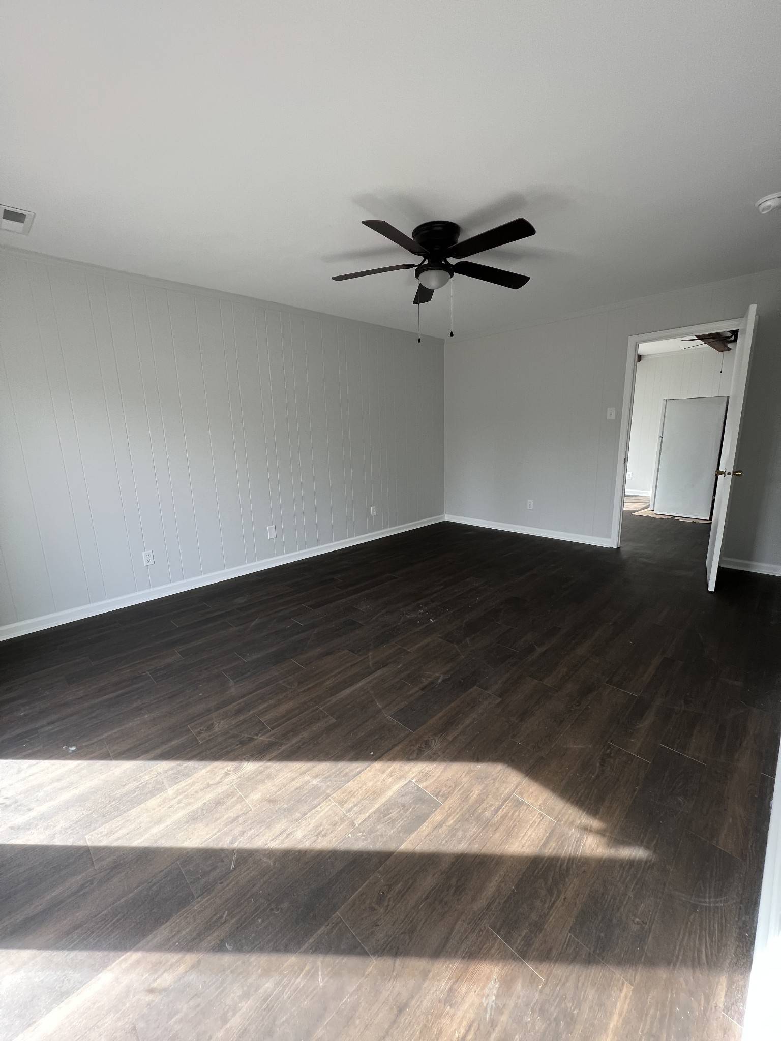 1810 S Main St, Hopkinsville, KY 42240