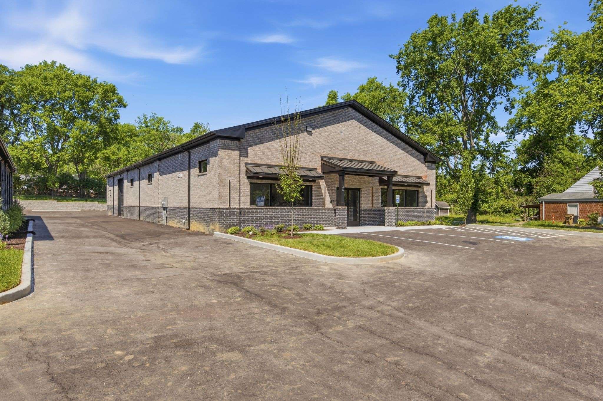 136 Shivel Dr, Hendersonville, TN 37075