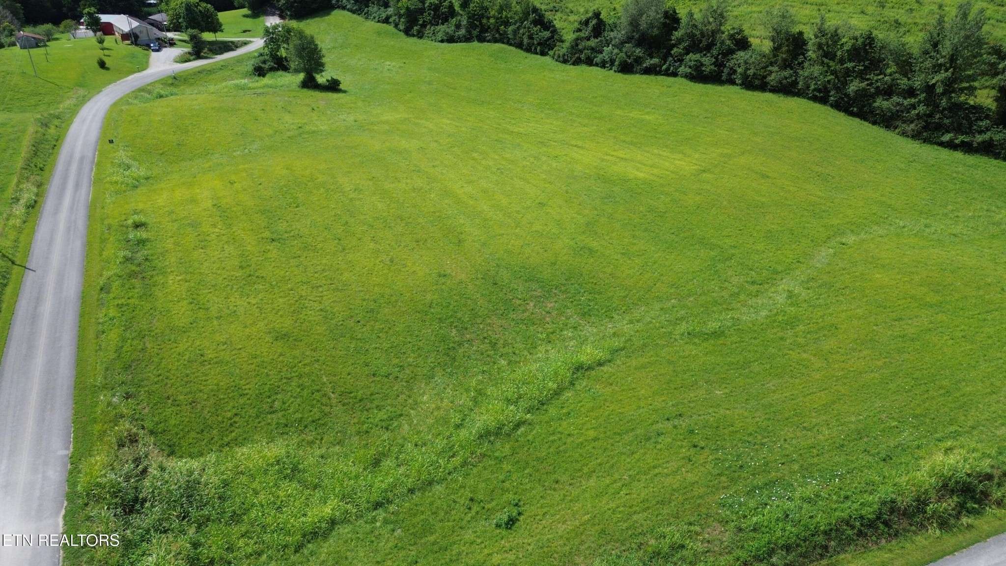 85 Flowers Rd, Monroe, TN 38573