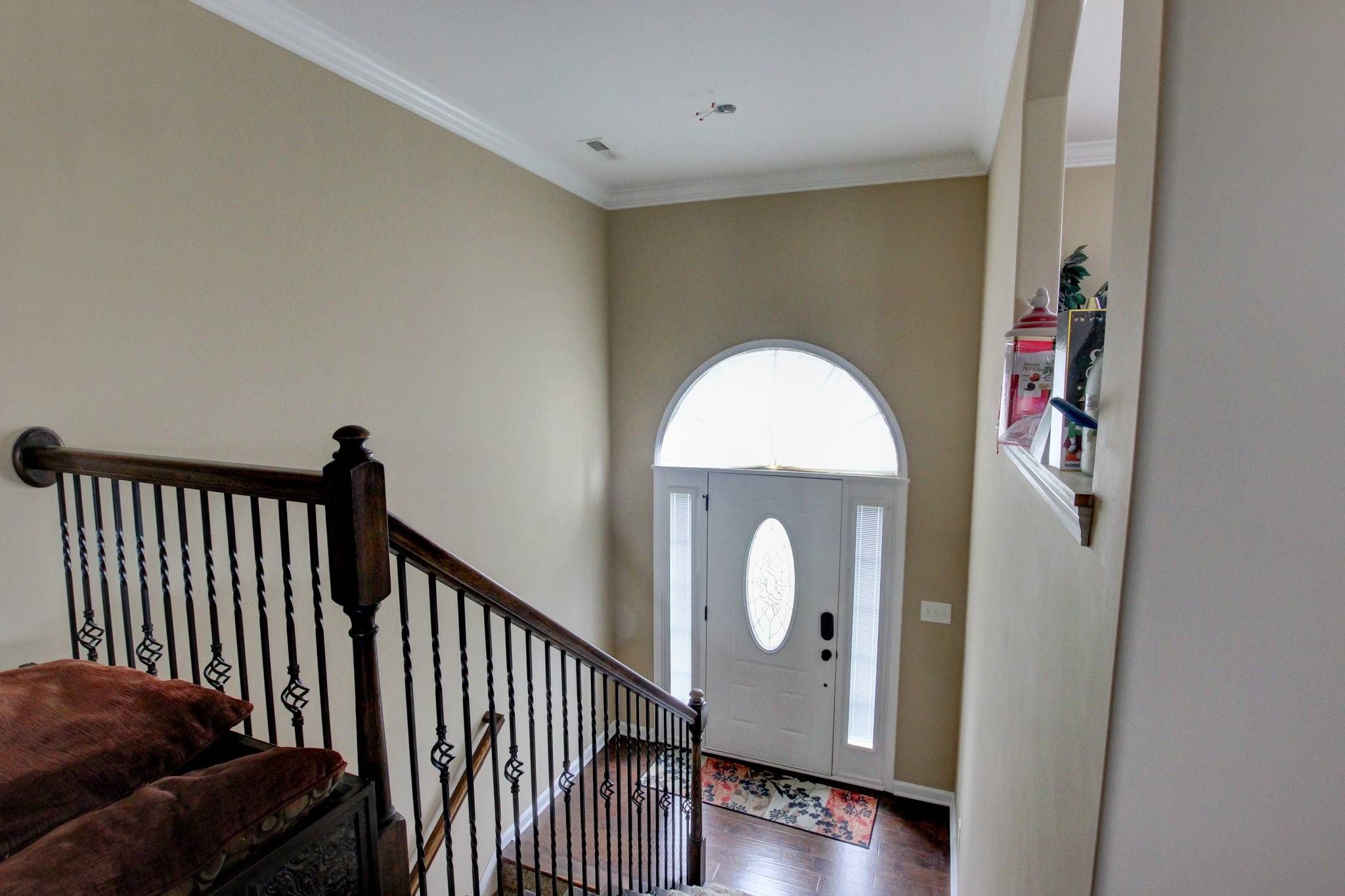 2937 McManus Cir, Clarksville, TN 37042
