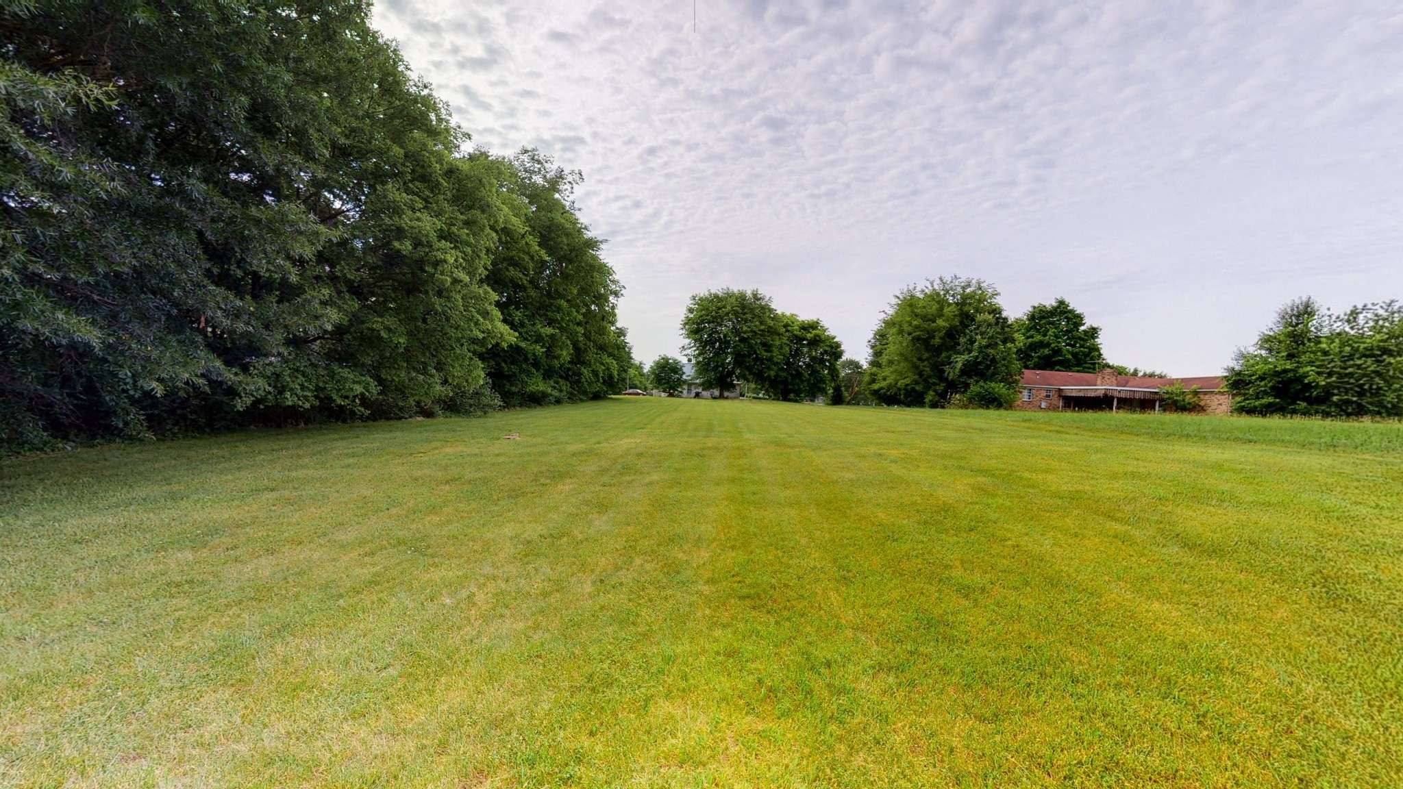 2811 Highway 31 #W, White House, TN 37188